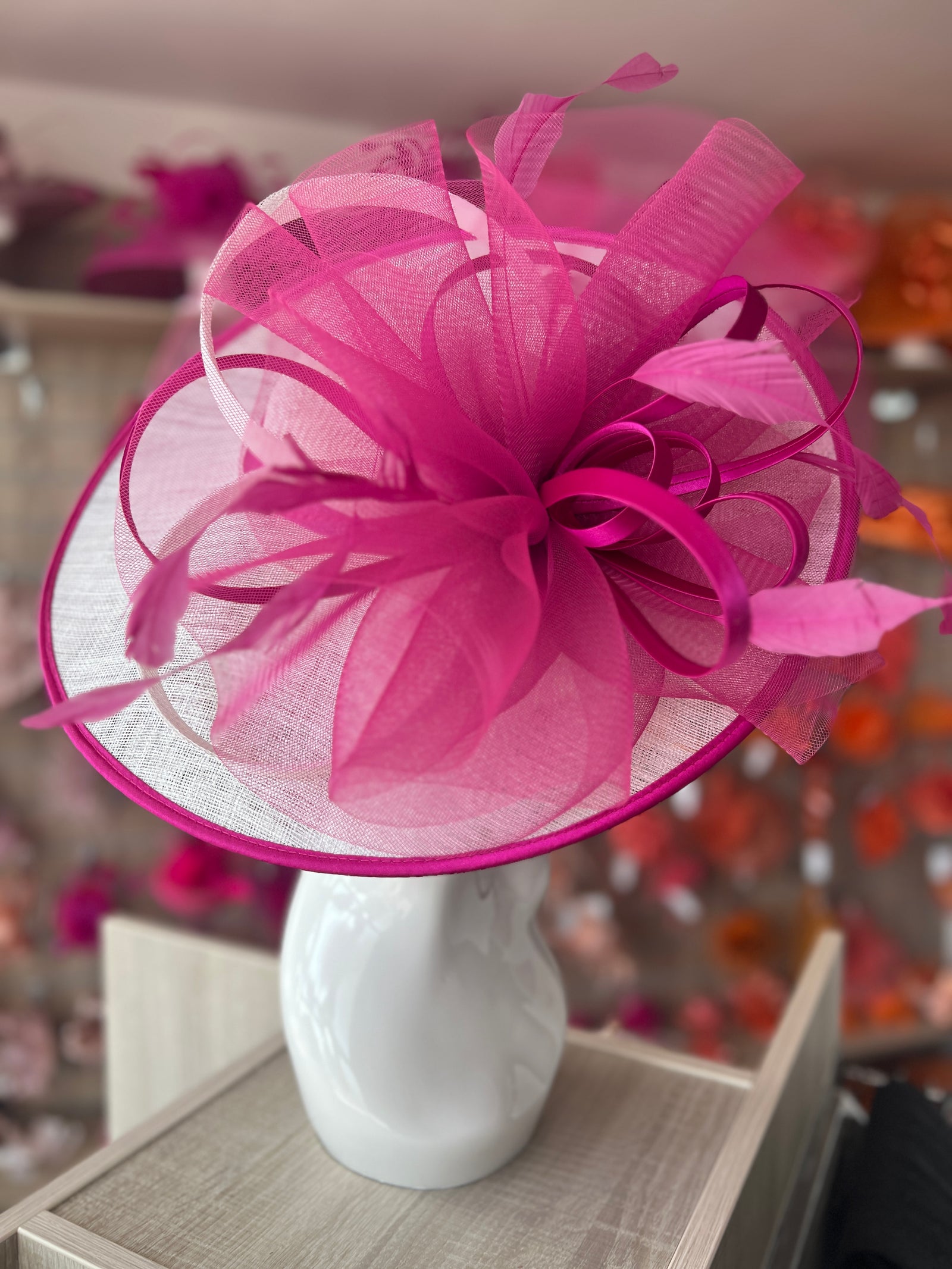 Crinoline & Sinamay Large White & Fuchsia Hatinator-Fascinators Direct