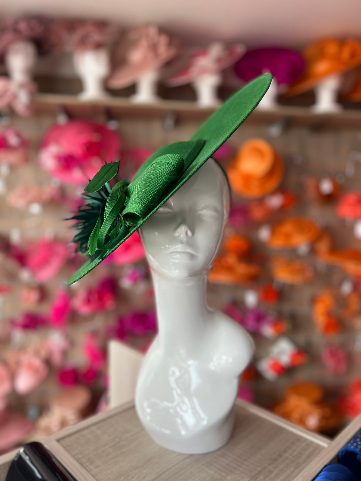 Emerald Green Saucer Hatinator With Feather Flower &amp; Loops