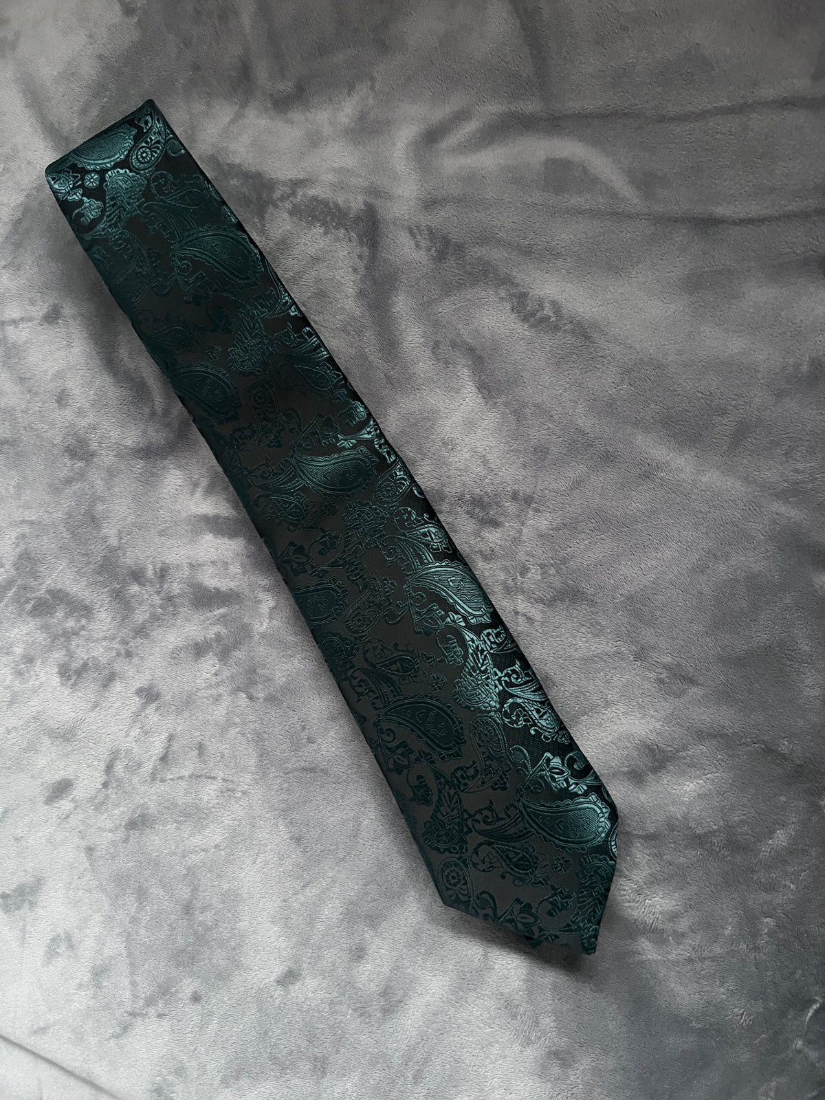 Forest Green Men’s Classic Paisley Tie