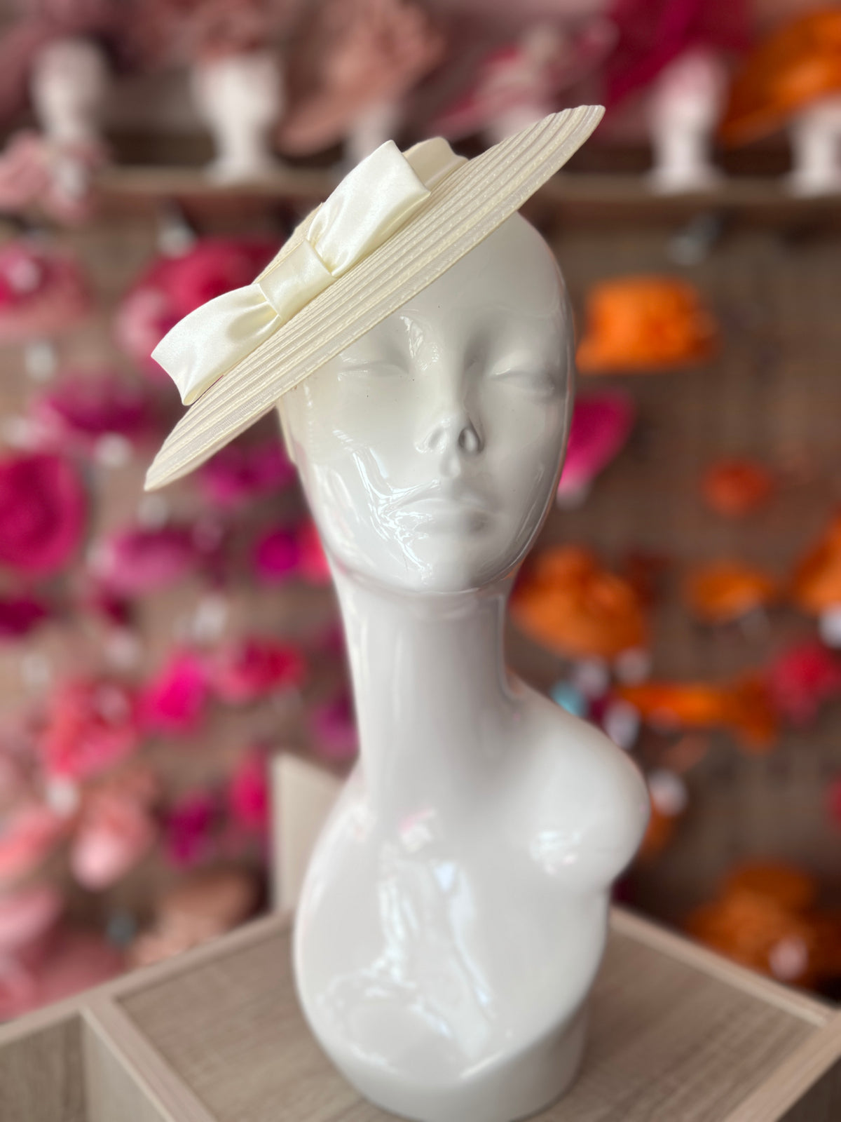 Cream Crinoline Saucer Fascinator With Bow