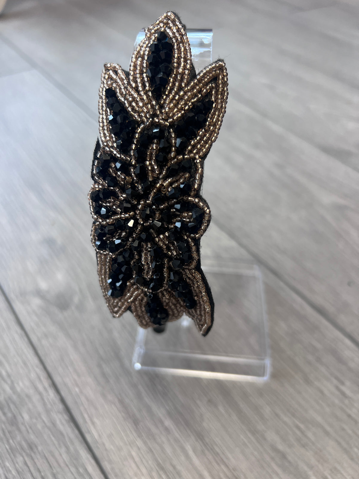 Vintage 1920's Black &amp; Gold Flower &amp; Leaf Beaded Headband