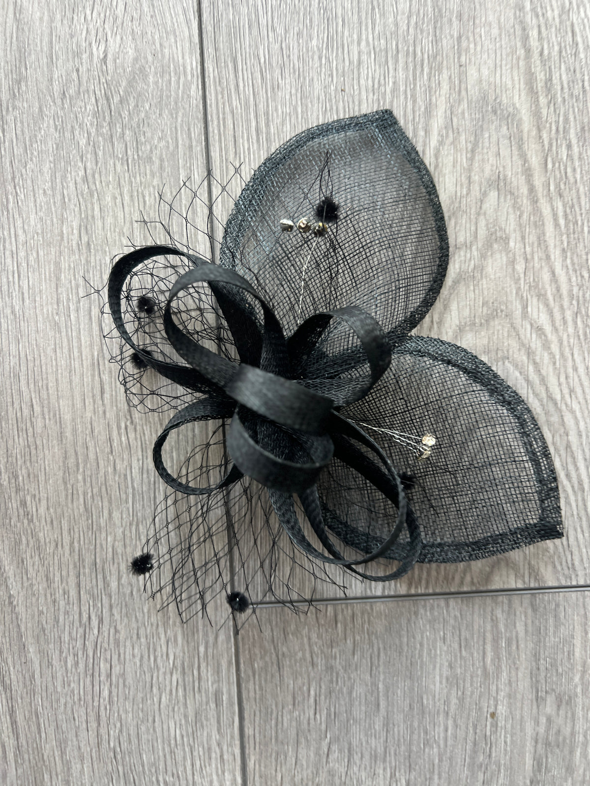Black Hair Fascinator With Netting &amp; Diamantes (Copy)