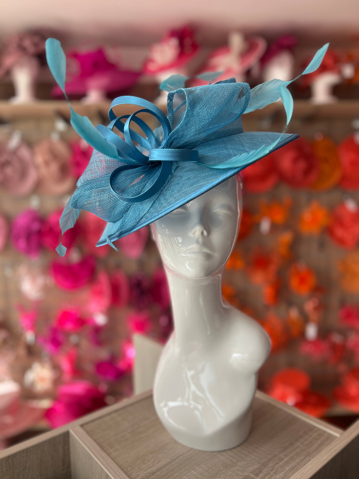 Azure Saucer Hatinator With Decorative Bow-Fascinators Direct