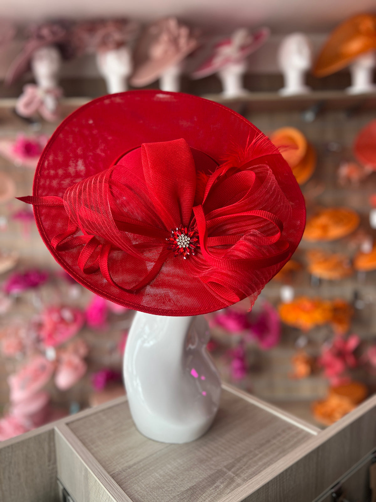 Red Saucer Hatinator With Feather &amp; Loops