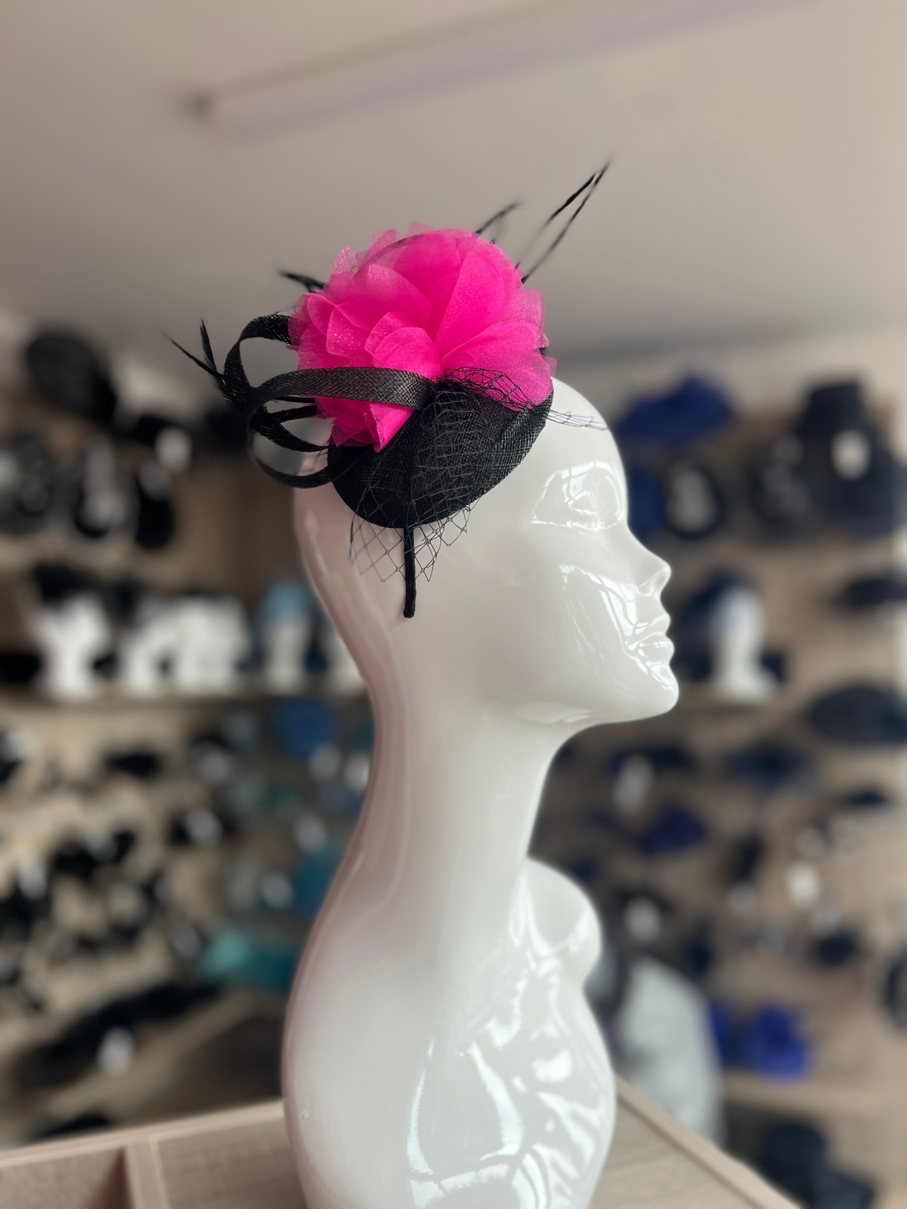 Black and pink fascinator hat on sale