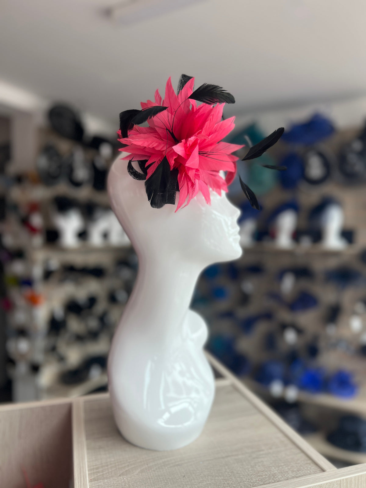 Black &amp; Pink Feather Flower Fascinator omb-Fascinators Direct