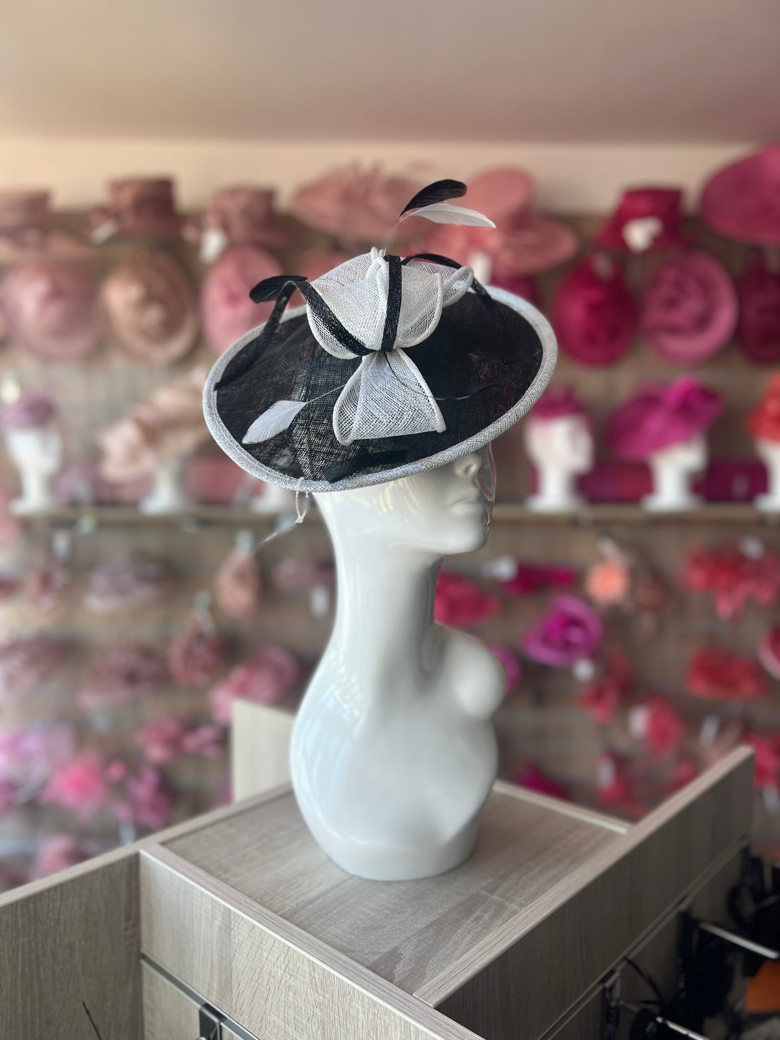 Black & White Teardrop Disc Fascinator-Fascinators Direct