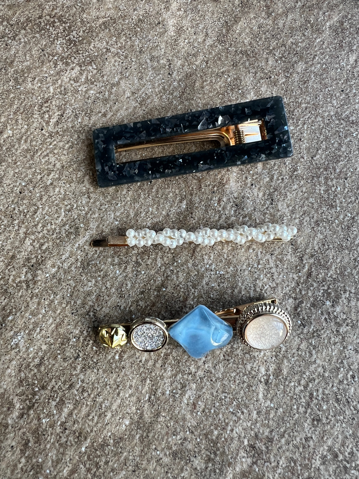 Blue Resin &amp; Pearl Hair Slides x3-Fascinators Direct