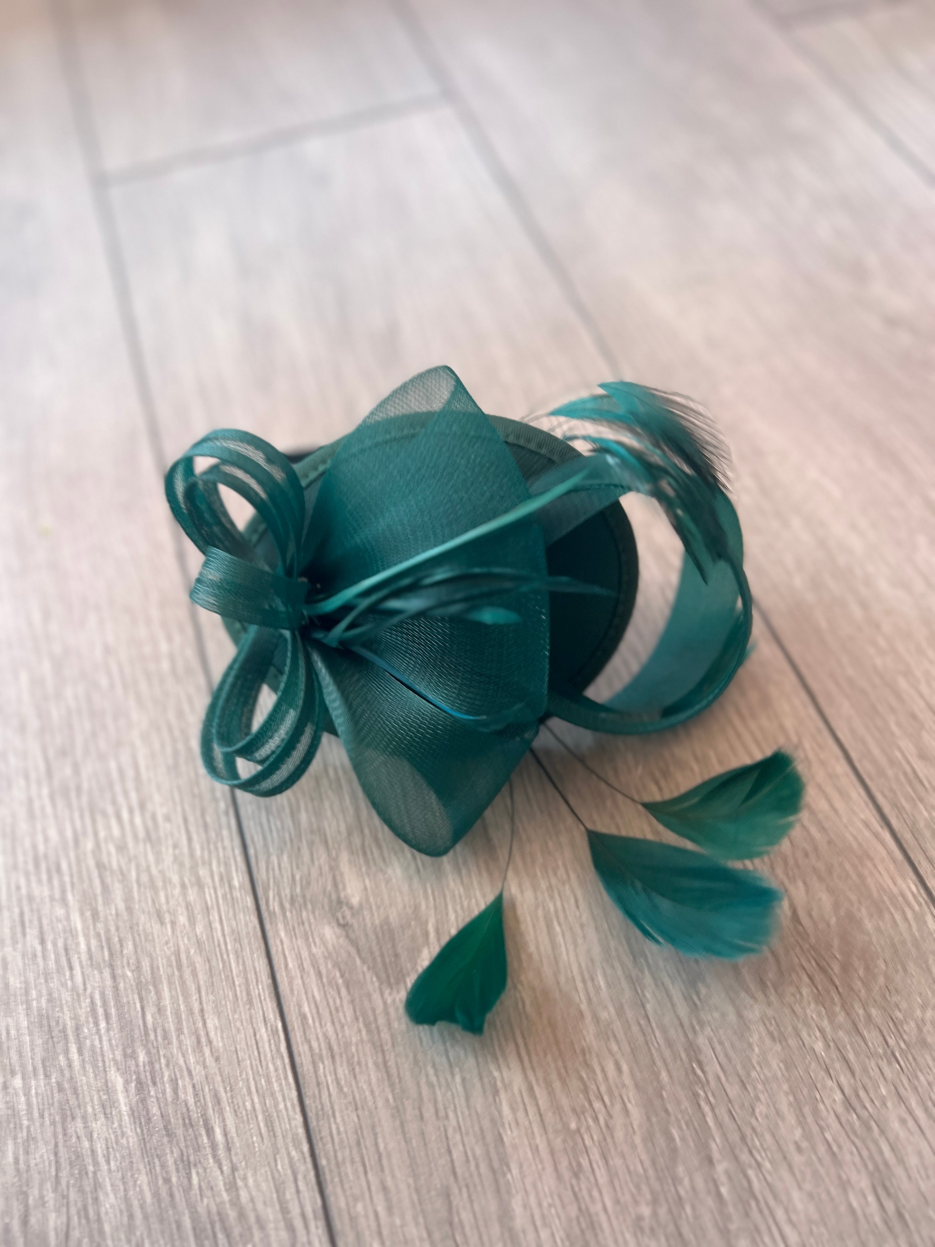 Bottle Green Fascinator Headband for Weddings with Looped Crin & Feathers