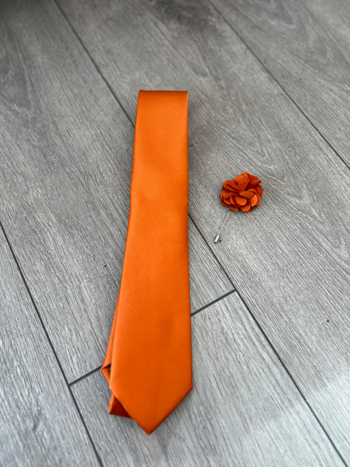 Burnt Orange Men’s Classic Tie &amp; Pin-Fascinators Direct