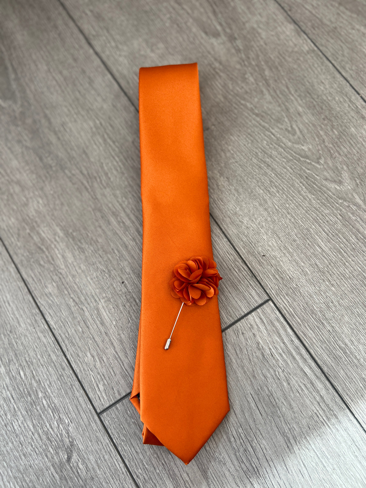 Burnt Orange Men’s Classic Tie &amp; Pin-Fascinators Direct