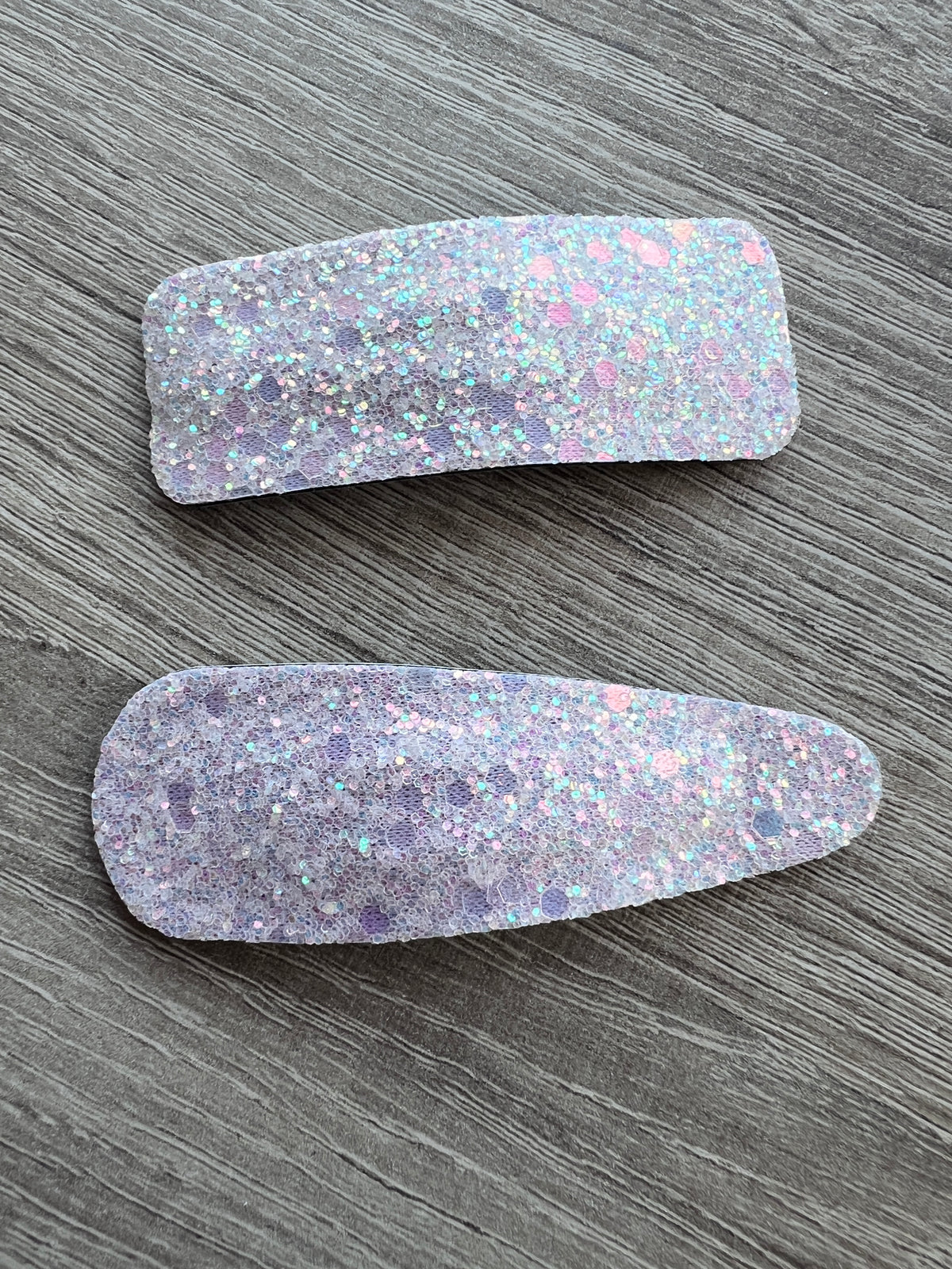 X2 Pale Pink Glitter Snap Hair Clips