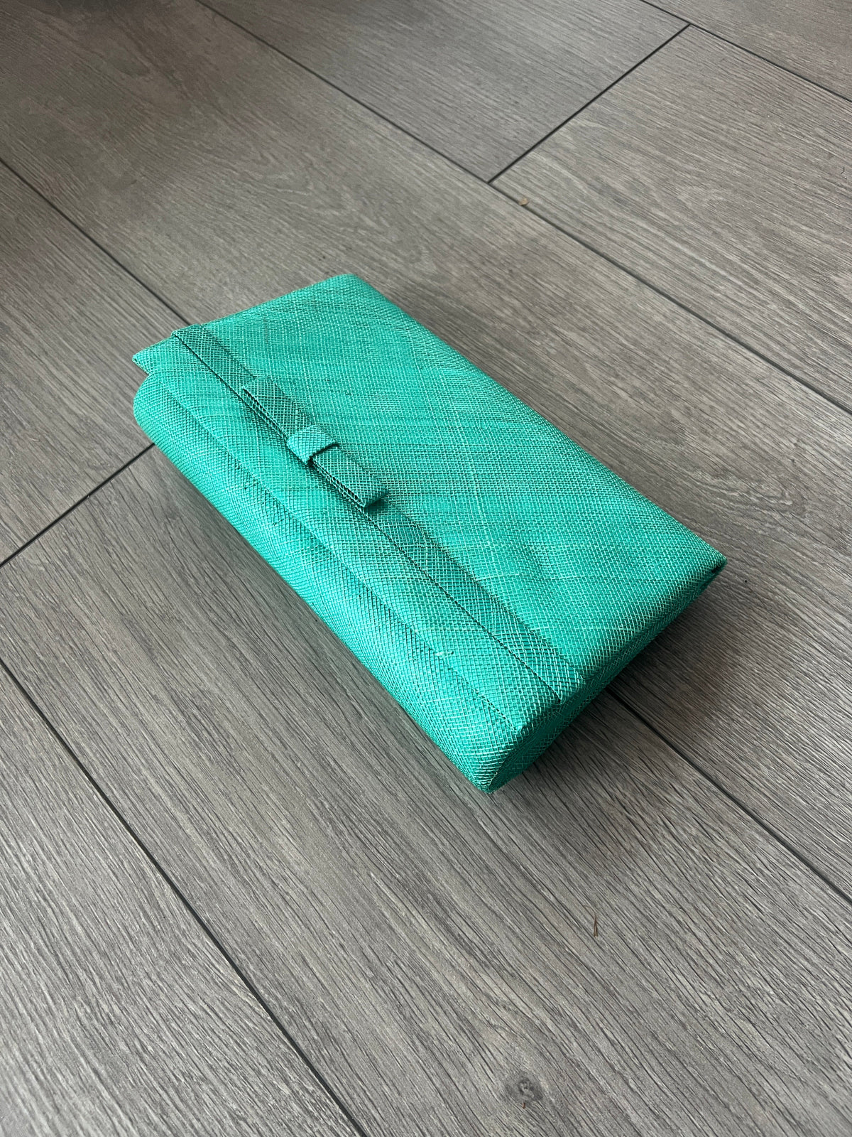 Jade green clutch bag hotsell