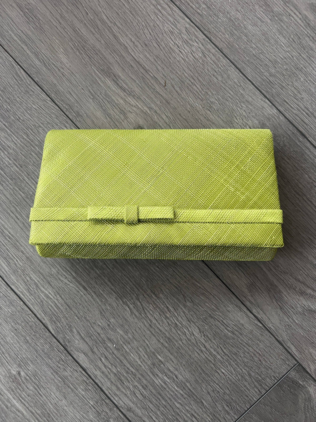 Lime clutch hotsell