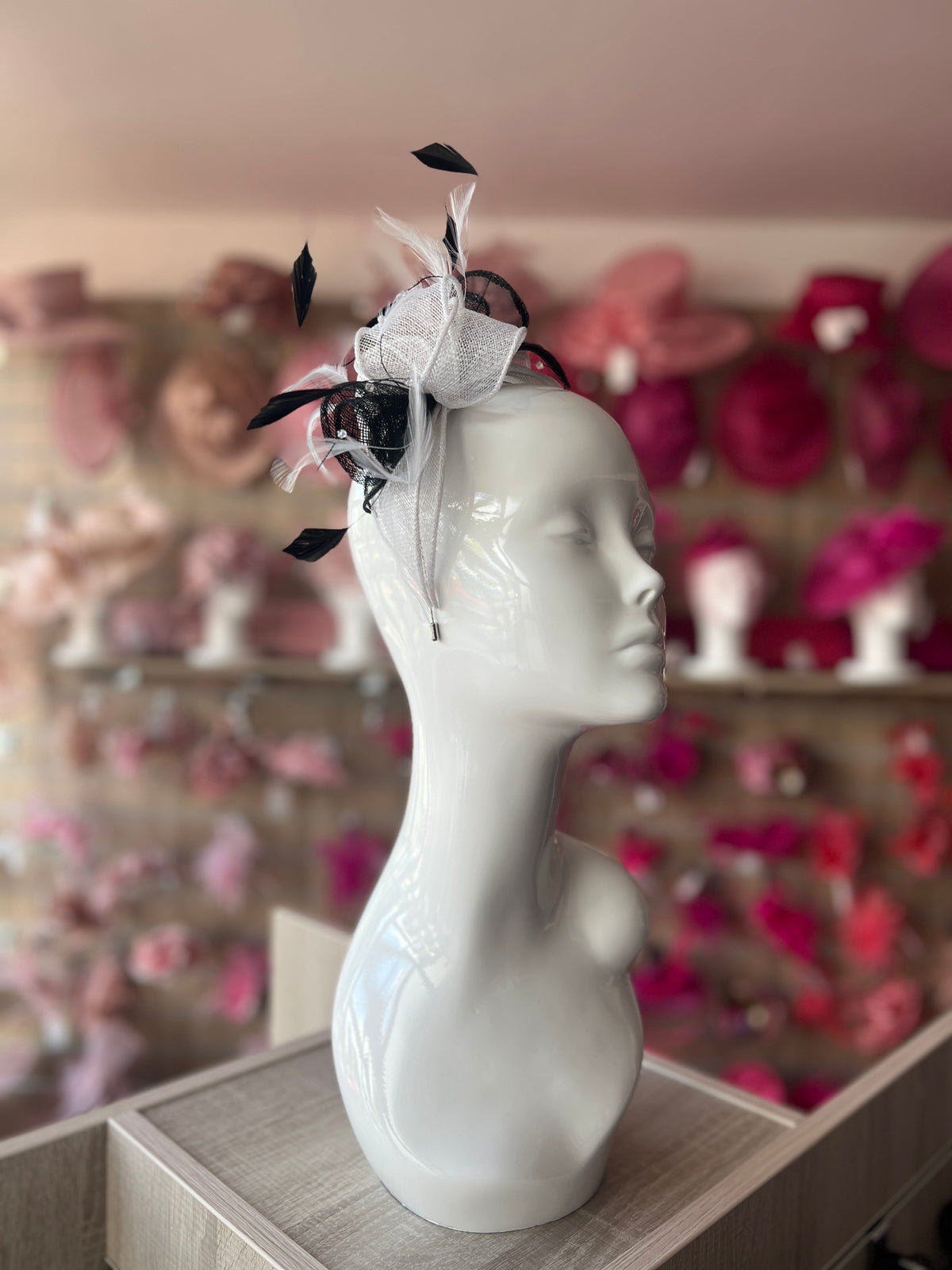 Classic Sinamay White &amp; Black Fascinator-Fascinators Direct