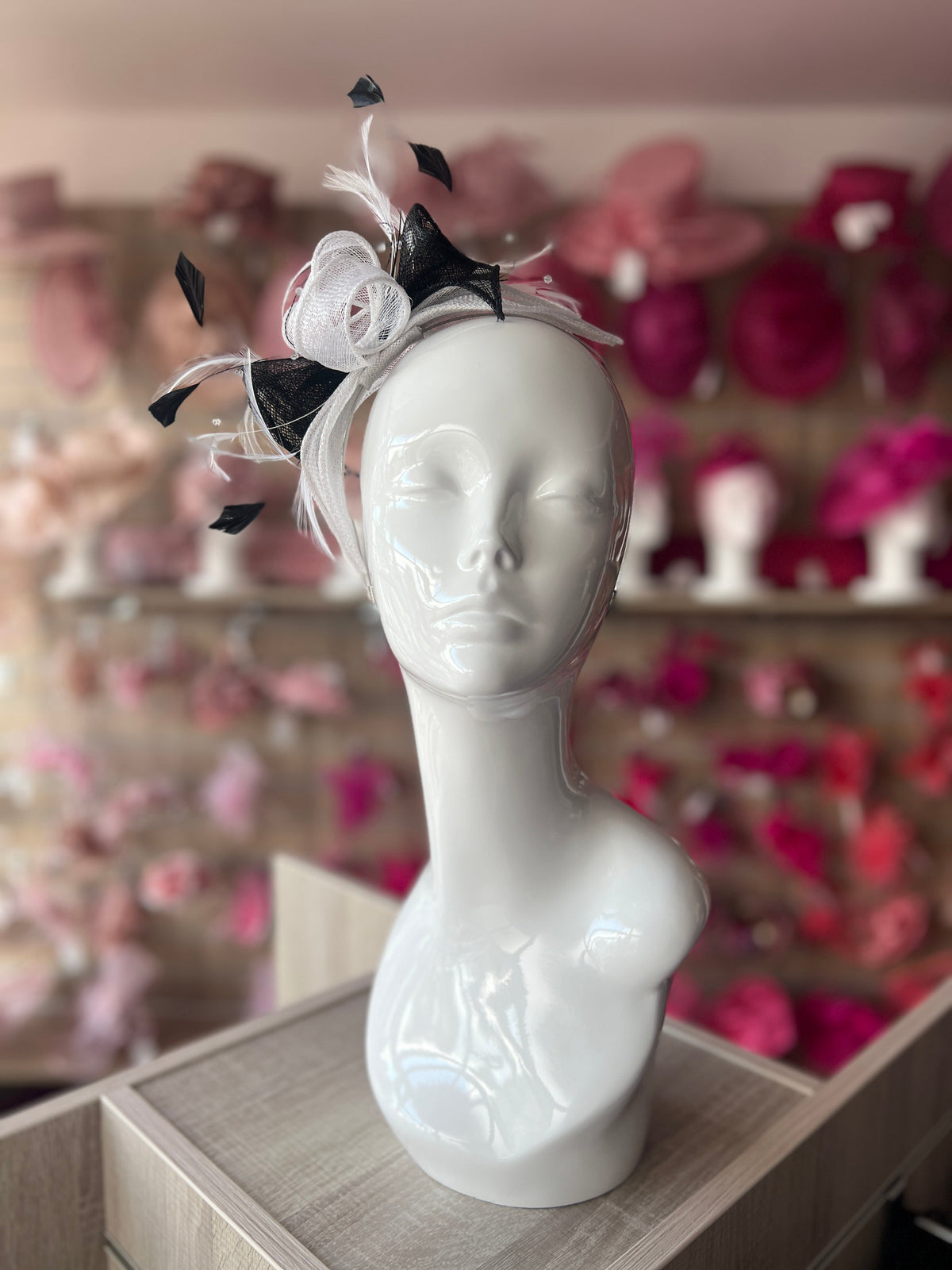 Classic Sinamay White &amp; Black Fascinator-Fascinators Direct