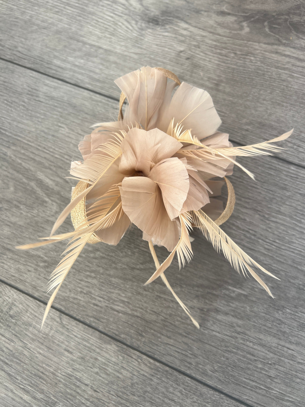 Clip On Beige Fascinator with Loops &amp; Feather Flower-Fascinators Direct