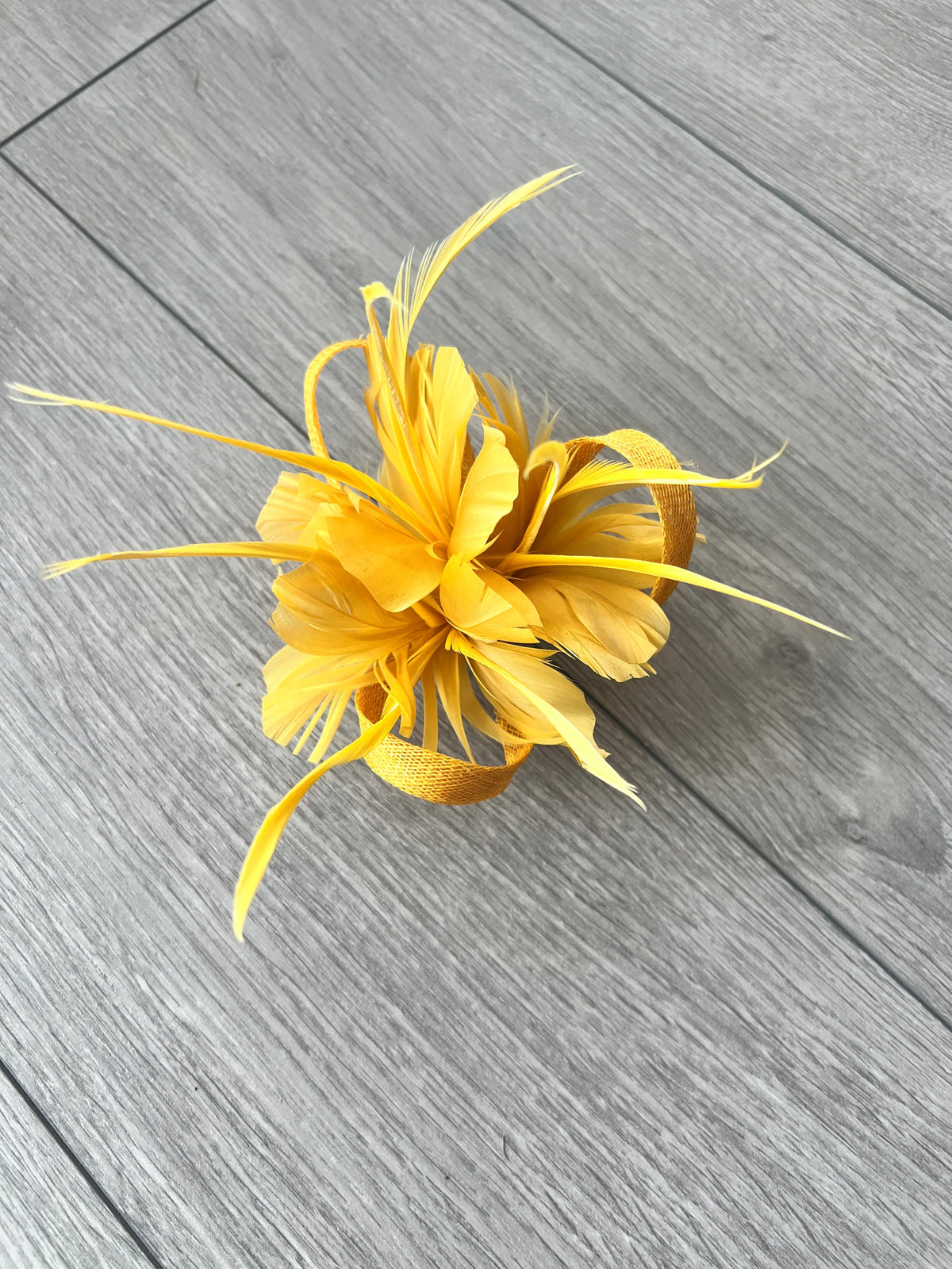 Clip On Mustard Fascinator with Loops &amp; Feather Flower-Fascinators Direct