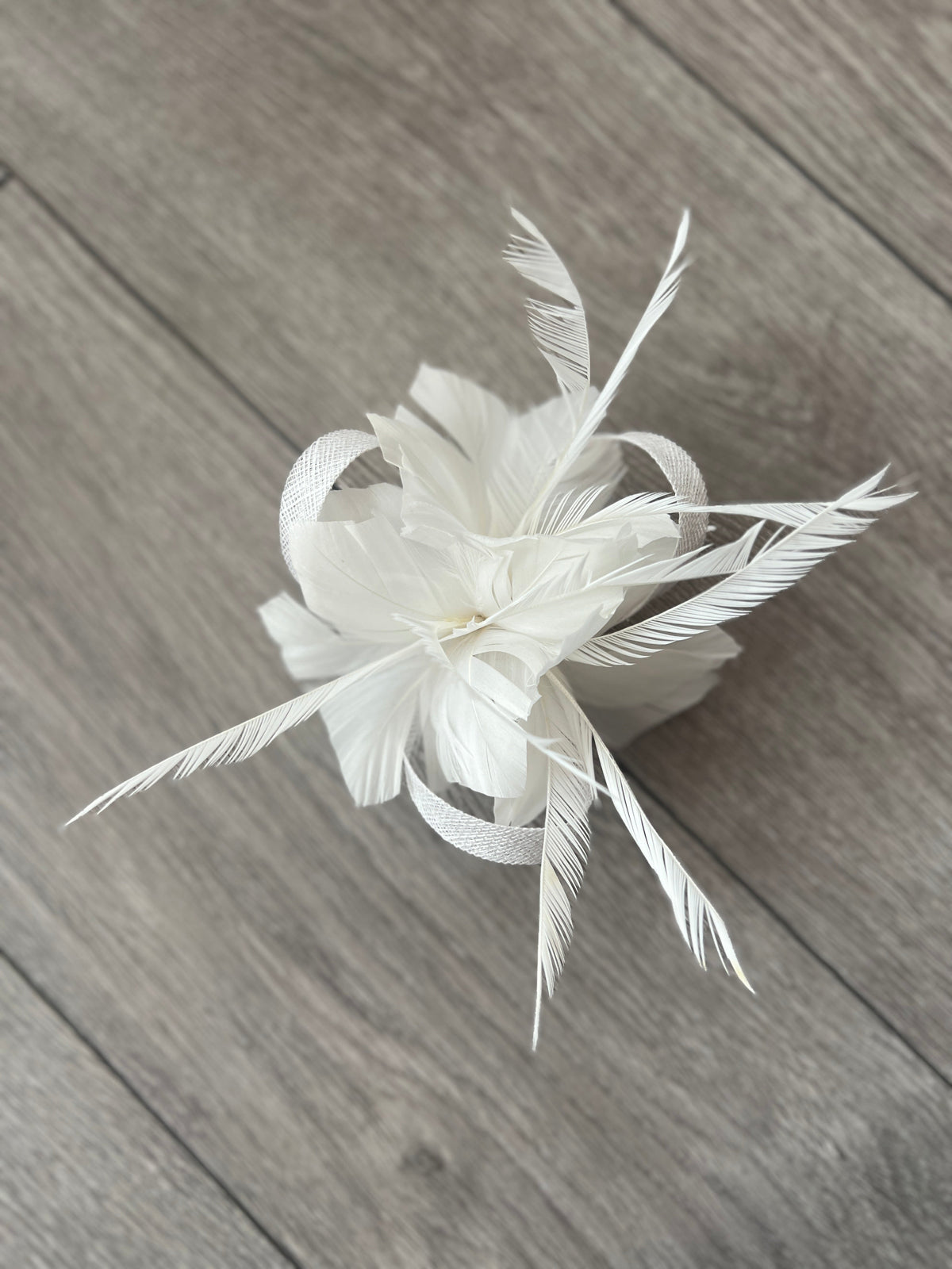 Clip On White Fascinator with Loops &amp; Feather Flower-Fascinators Direct