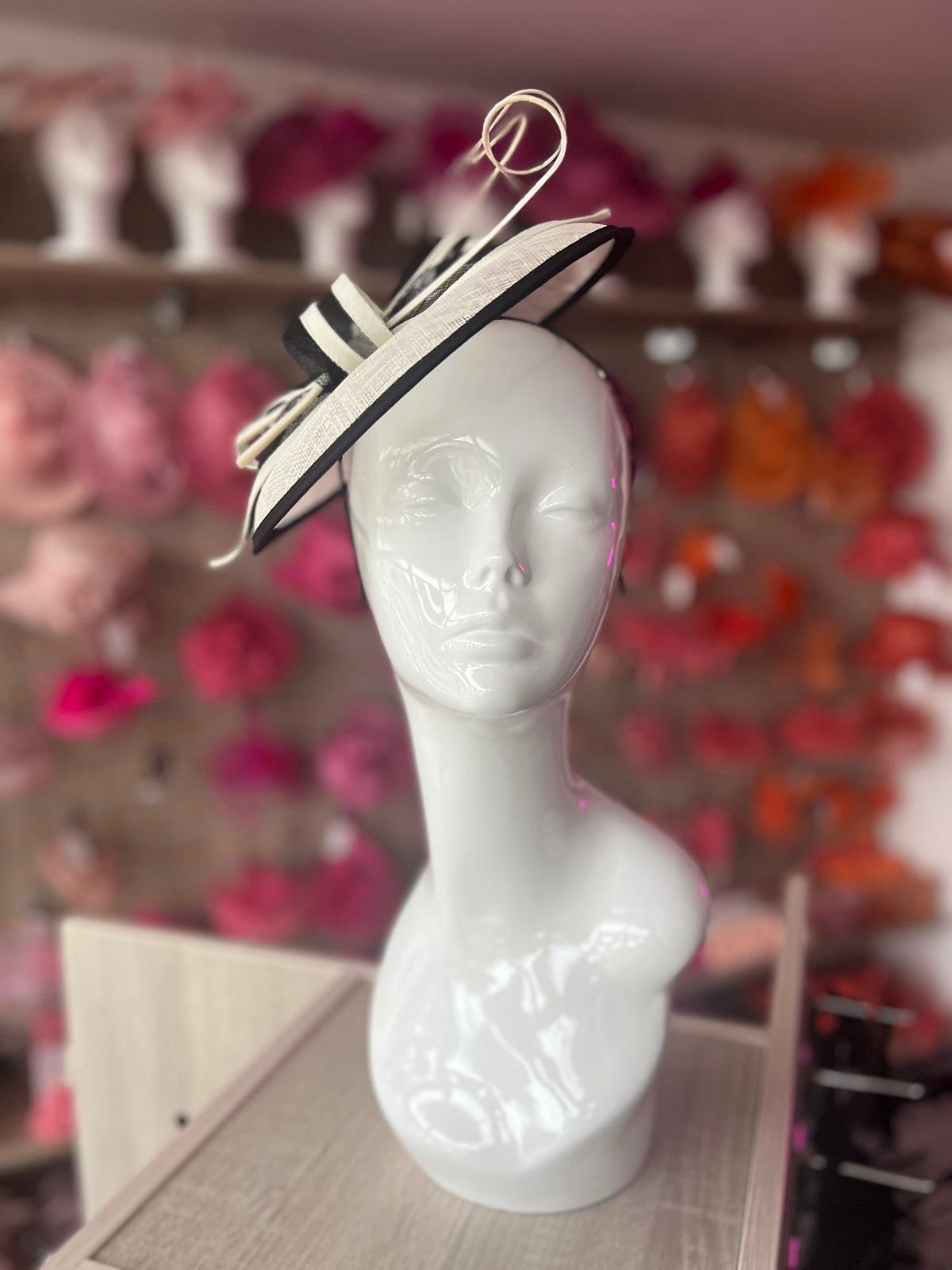 Cream &amp; Black Round Saucer Fascinator With Quills-Fascinators Direct