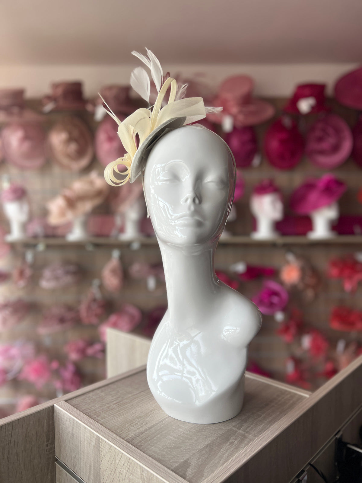 Cream Fascinator Headband with Looped Crin &amp; Feathers-Fascinators Direct