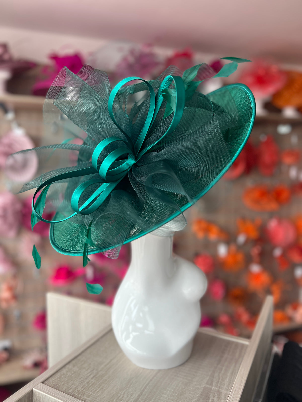 Crinoline &amp; Sinamay Large Emerald Green Hatinator-Fascinators Direct
