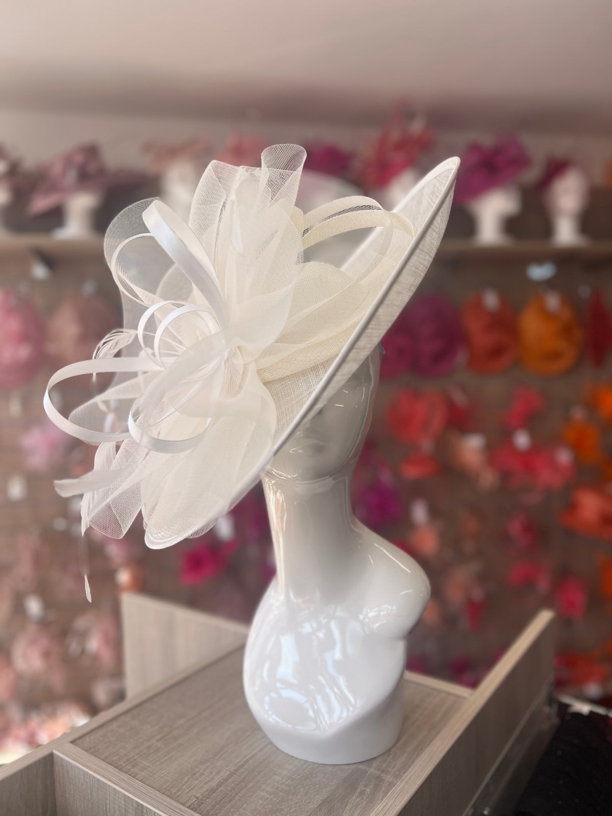 Crinoline &amp; Sinamay Large Ivory Hatinator-Fascinators Direct