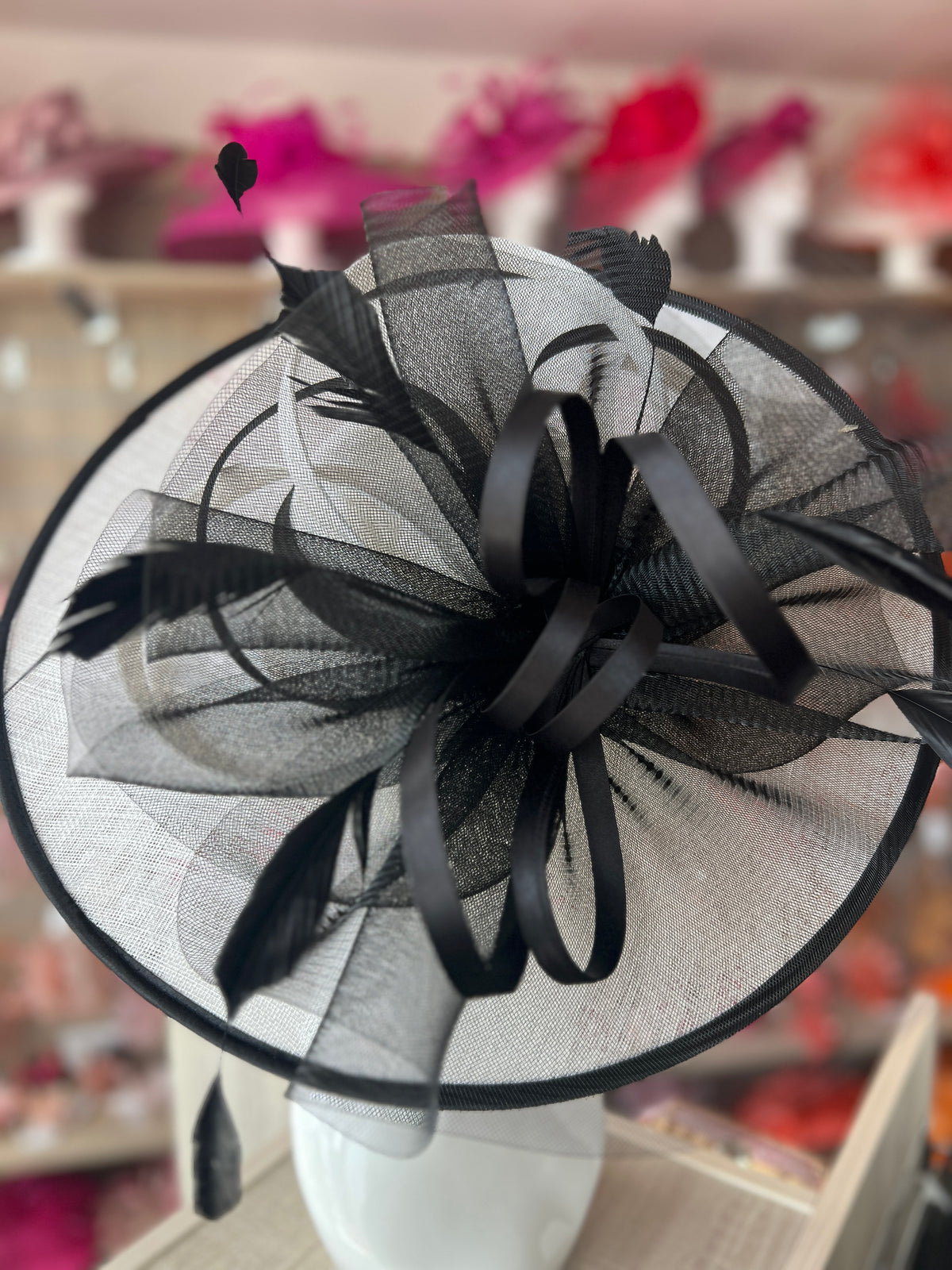 Crinoline &amp; Sinamay Large White &amp; Black Hatinator-Fascinators Direct