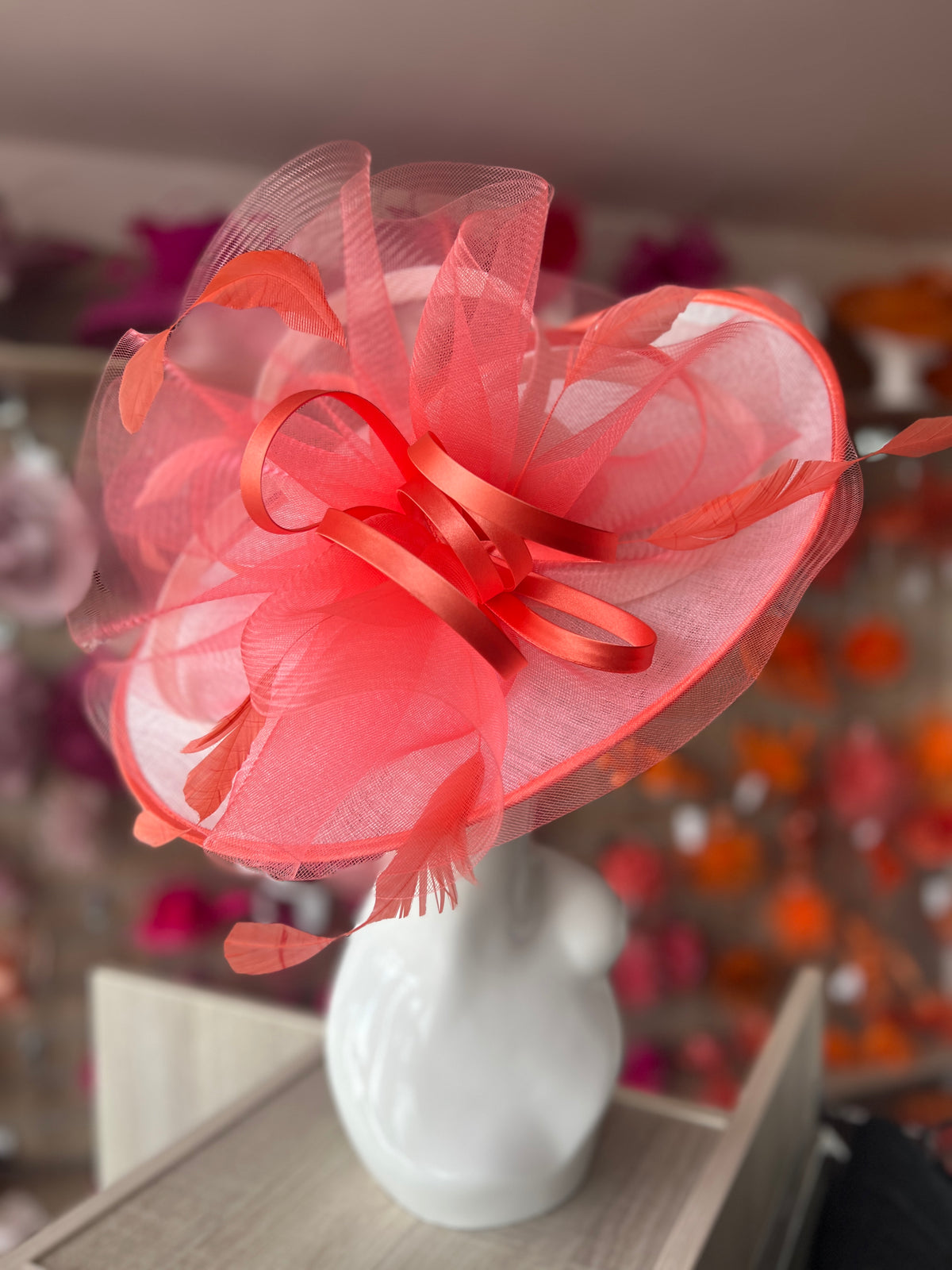 Crinoline &amp; Sinamay Large White &amp; Coral Hatinator-Fascinators Direct