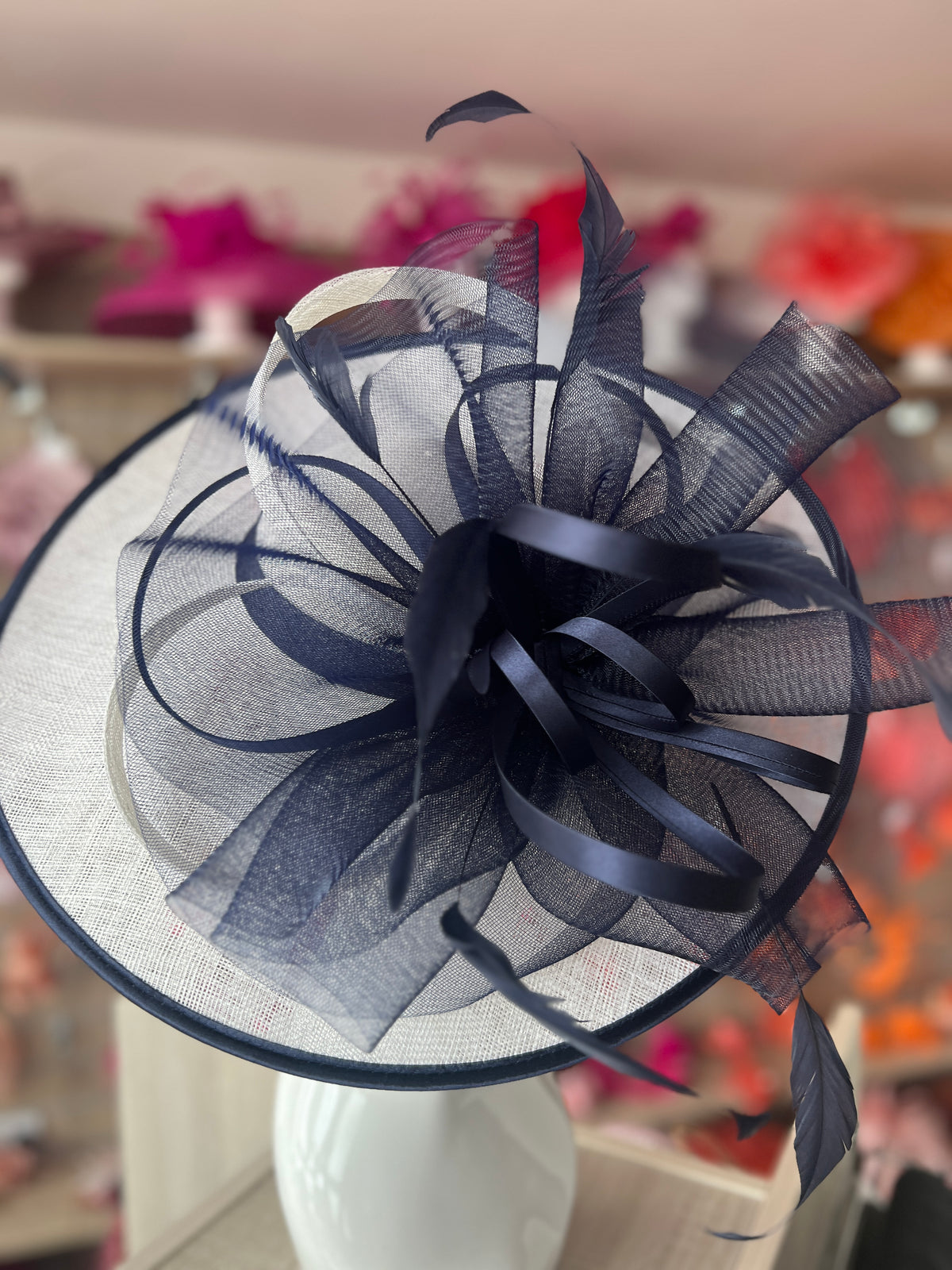 Crinoline &amp; Sinamay Large White &amp; Navy Hatinator-Fascinators Direct