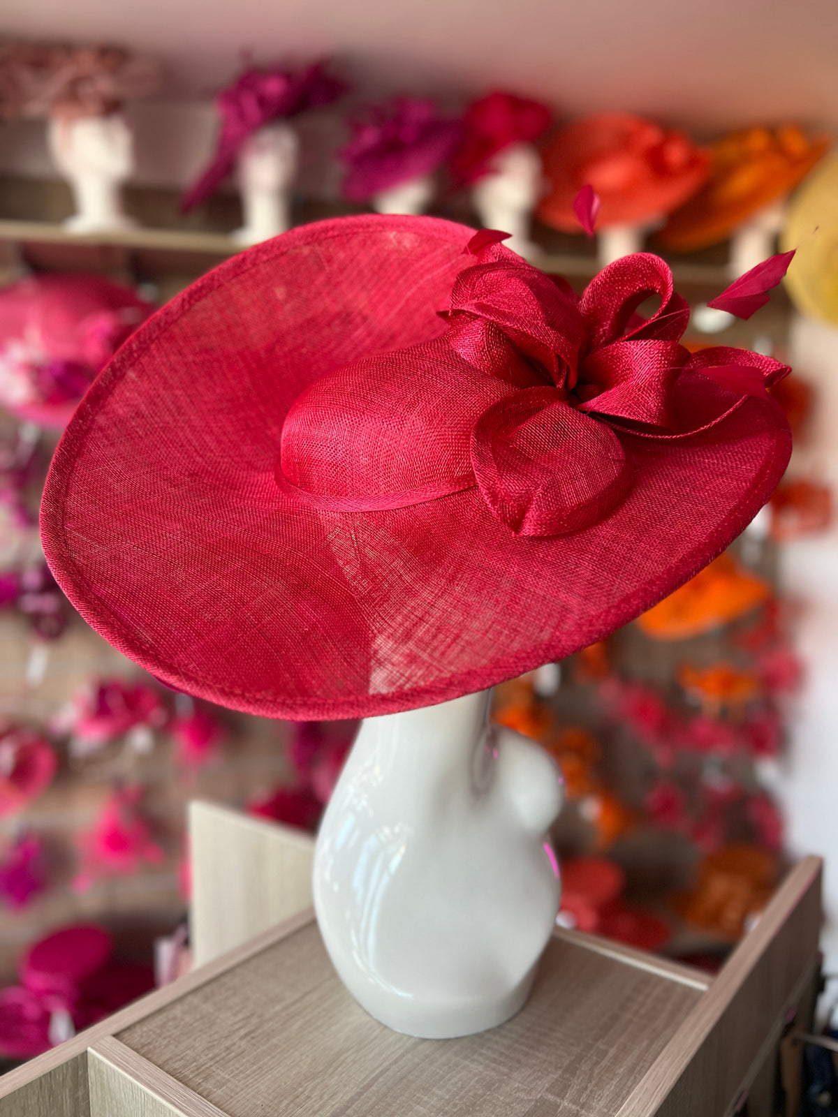 Deluxe Large Rouge Hatinator with Split Brim &amp; Feathers