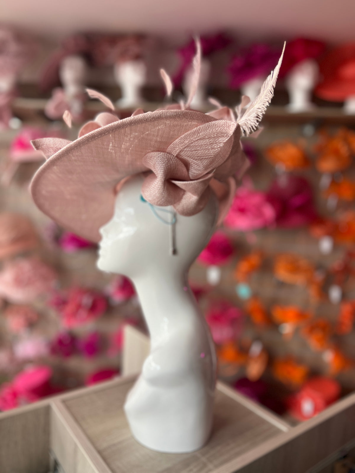 Deluxe Large Cameo Hatinator with Split Brim &amp; Feathers-Fascinators Direct