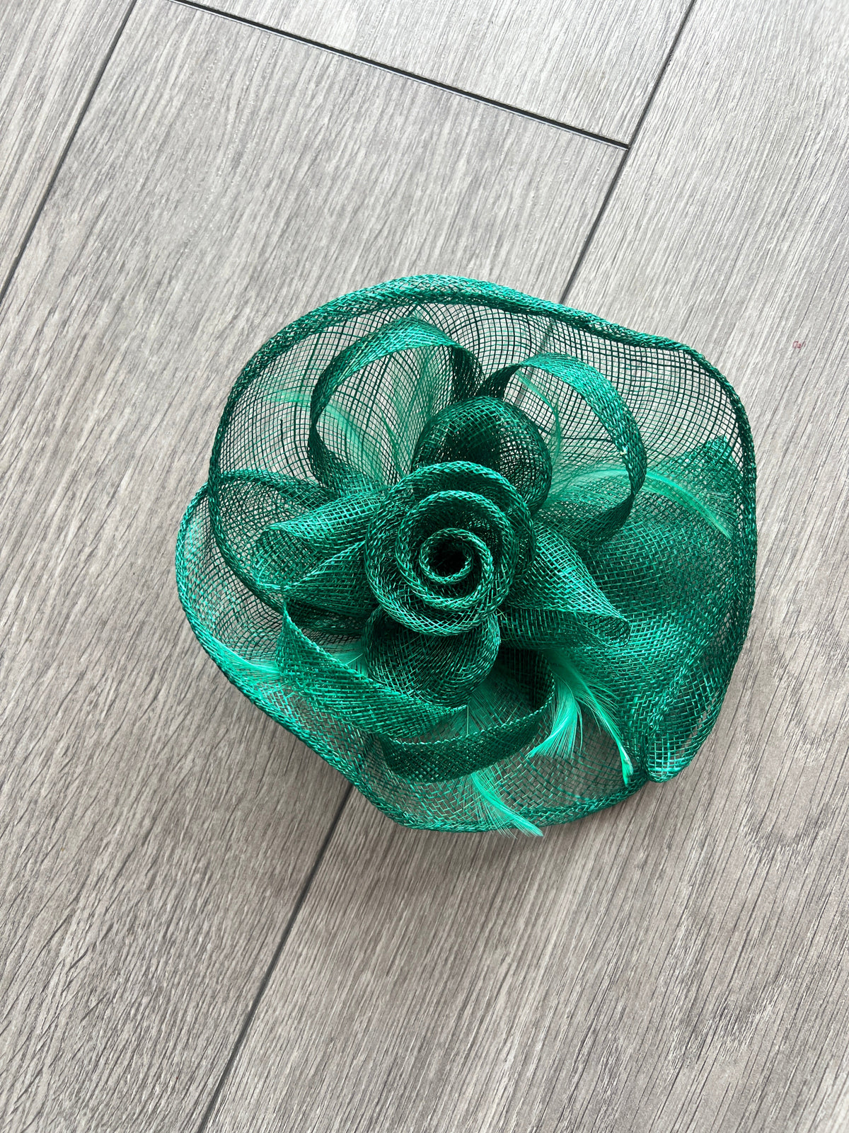 Emerald Green Fascinator Clip with Folded Sinamay Flower-Fascinators Direct