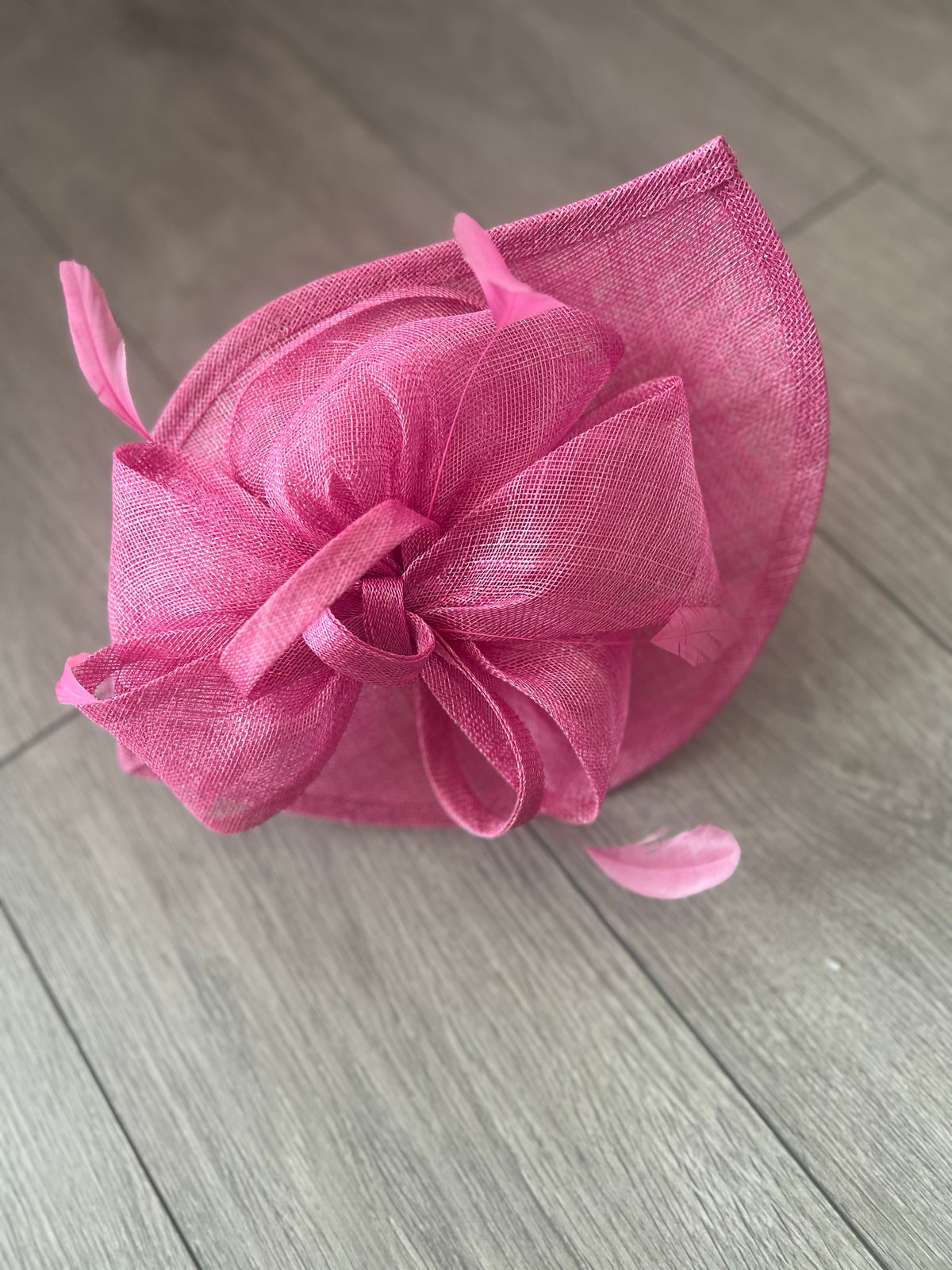 Flamingo Disc Fascinator with Decorative Bow-Fascinators Direct