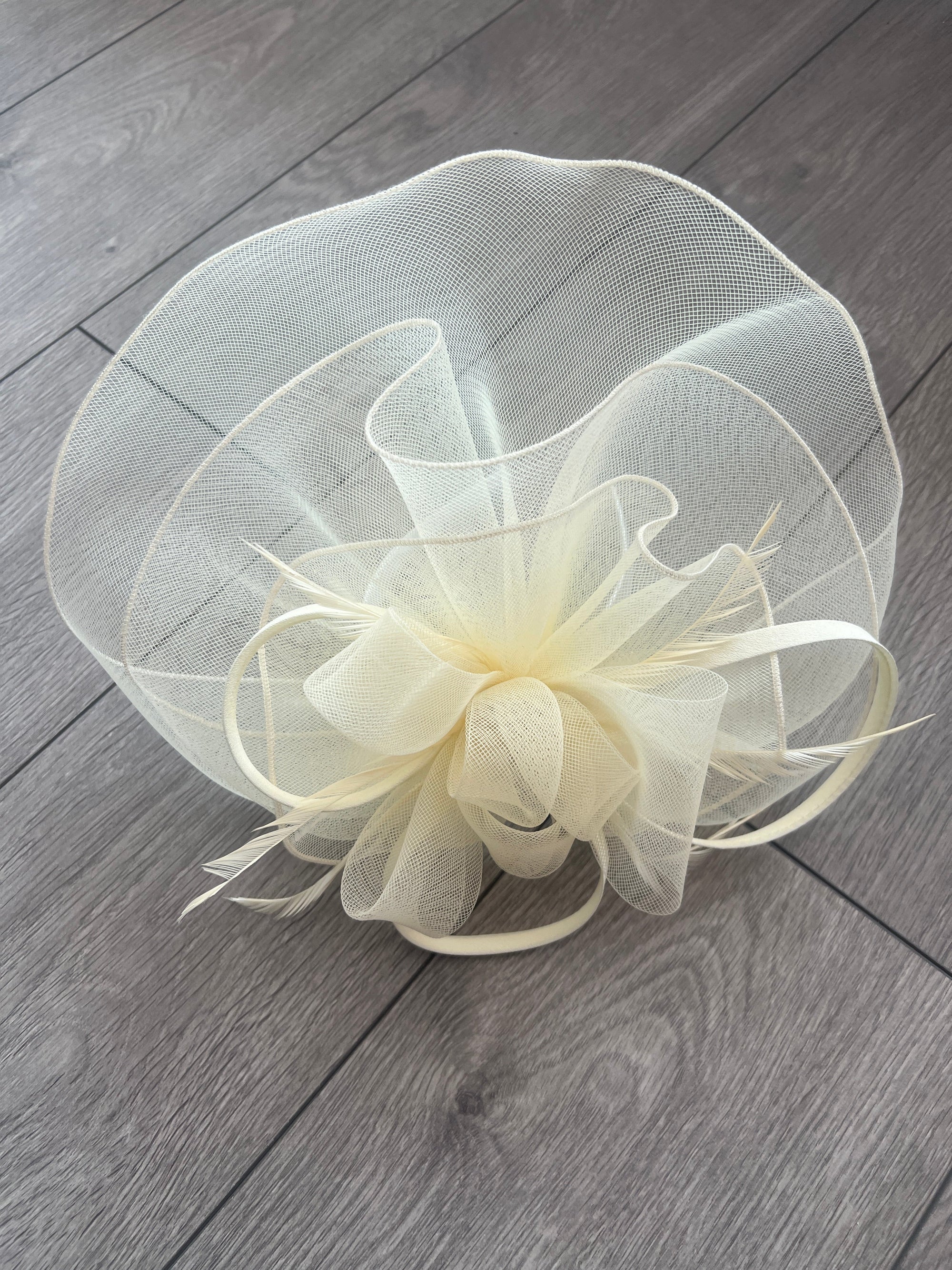 Floaty Crinoline Large Cream Fascinator-Fascinators Direct