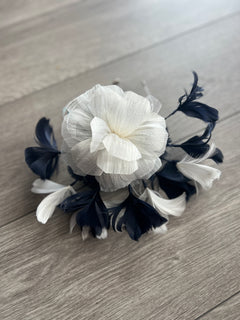 Floral-Fantasy-White-Navy-  display picture 2