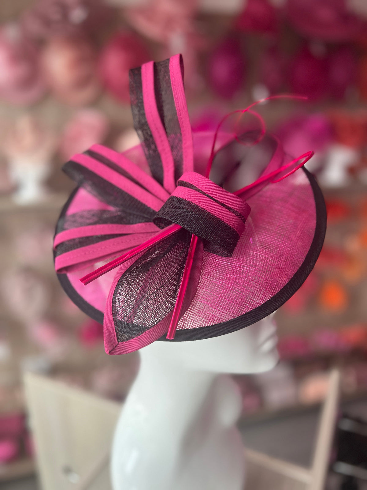 Fuchsia Pink &amp; Black Round Saucer Fascinator With Quills-Fascinators Direct