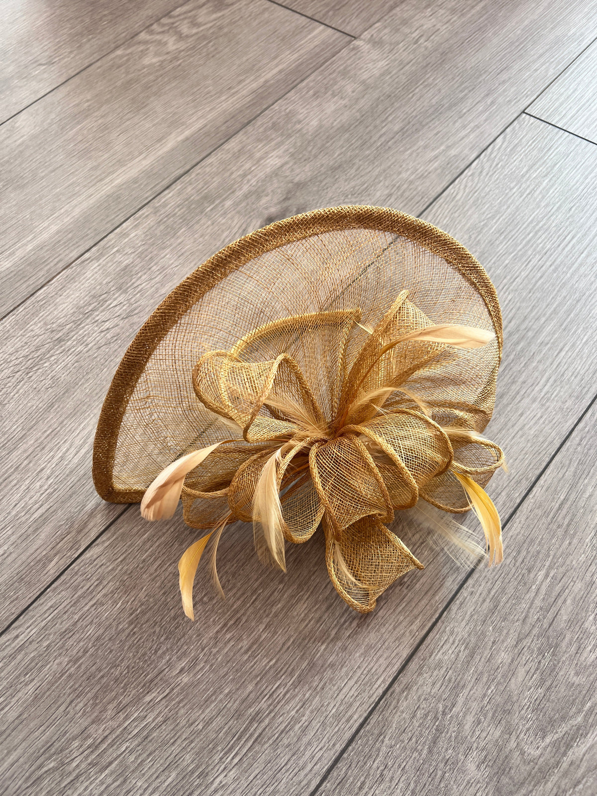 Gold Fascinator with Ruched Sinamay &amp; Loops-Fascinators Direct