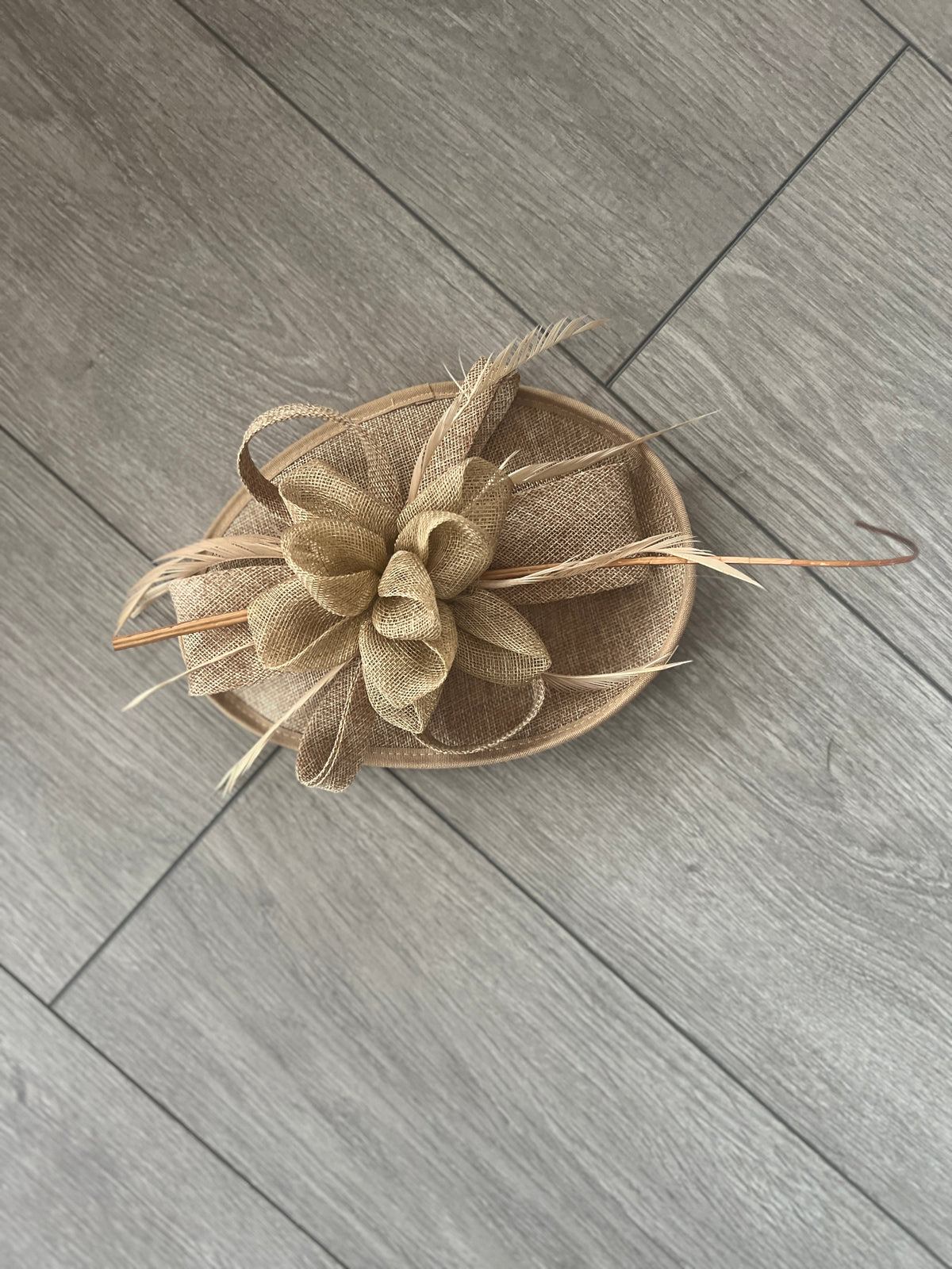 Gold Saucer Fascinator With Flower &amp; Quill-Fascinators Direct