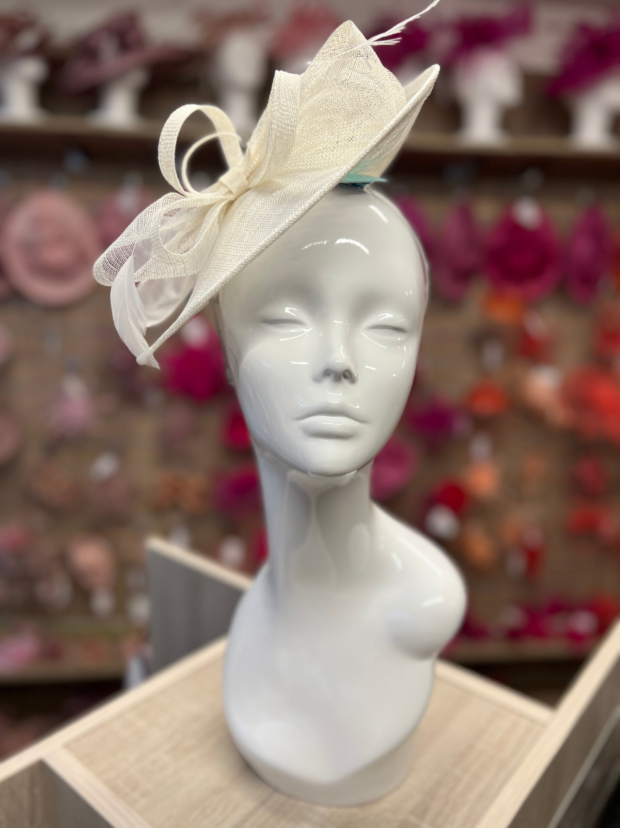 Ivory Disc Fascinator with Decorative Bow-Fascinators Direct