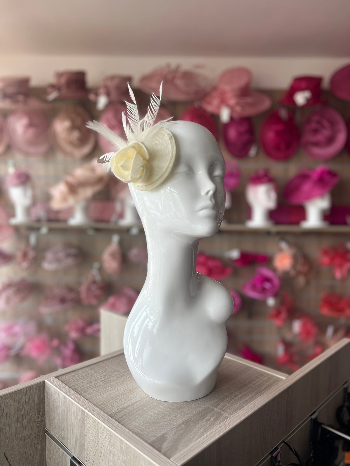 Ivory Fascinator with Lily Flower &amp; Feathers-Fascinators Direct