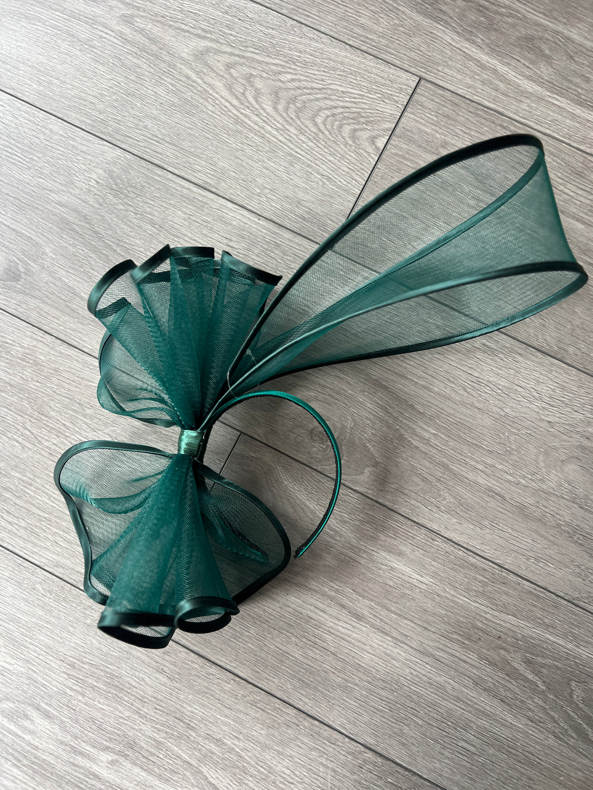 Large Crinoline Bottle Green Bow Fascinator-Fascinators Direct