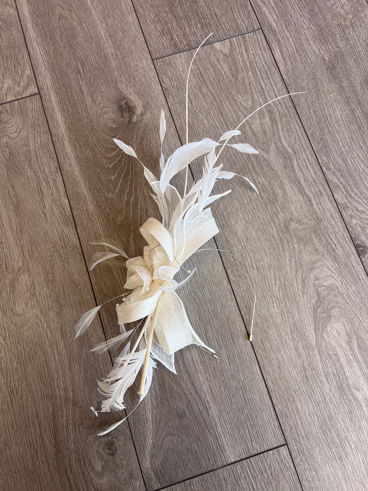Large Ivory Fascinator with Quills &amp; Crystal Stamens-Fascinators Direct