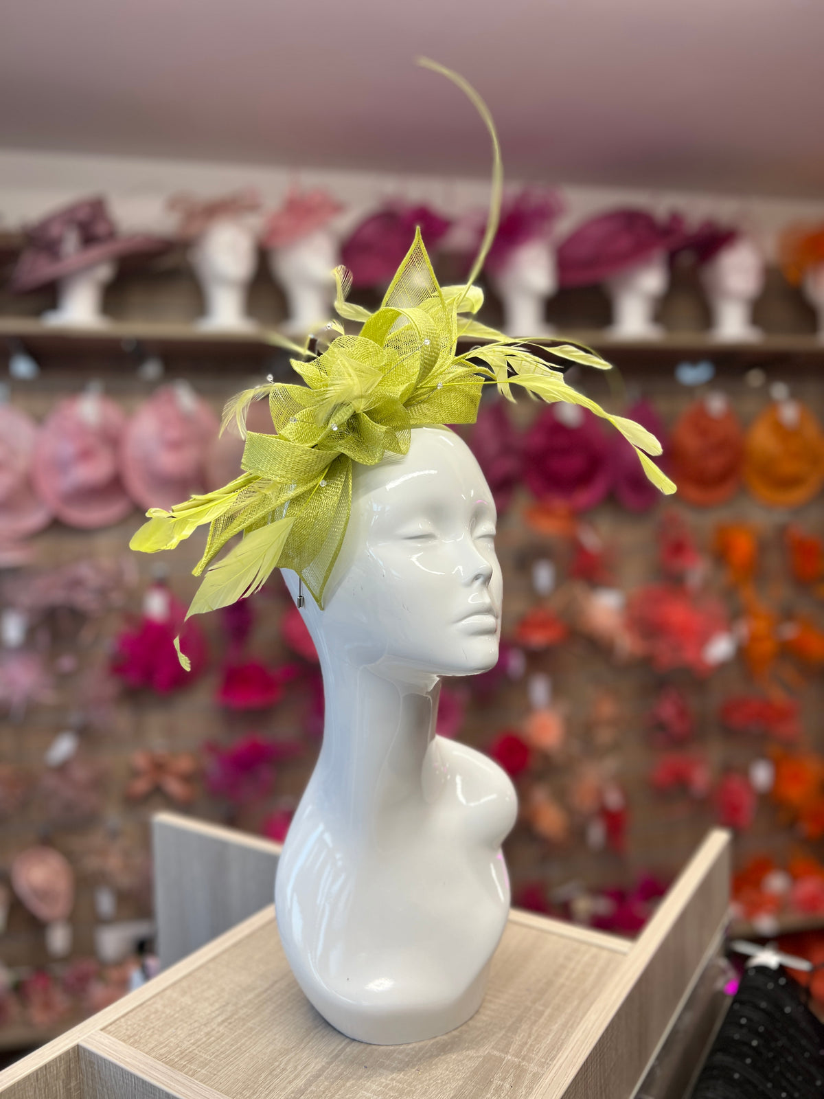 Large Lime Fascinator with Quills &amp; Crystal Stamens-Fascinators Direct