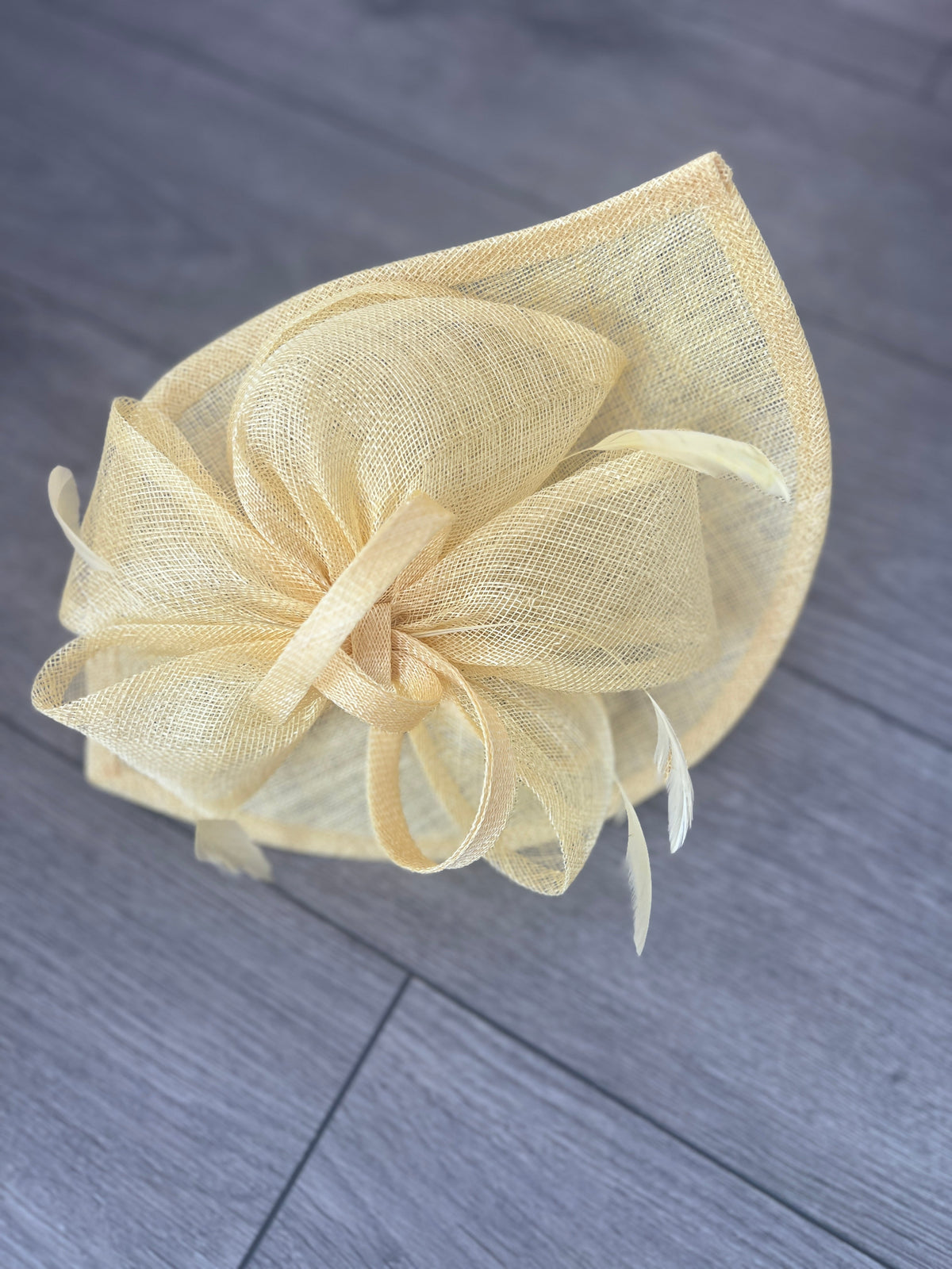 Lemon Disc Fascinator with Decorative Bow-Fascinators Direct