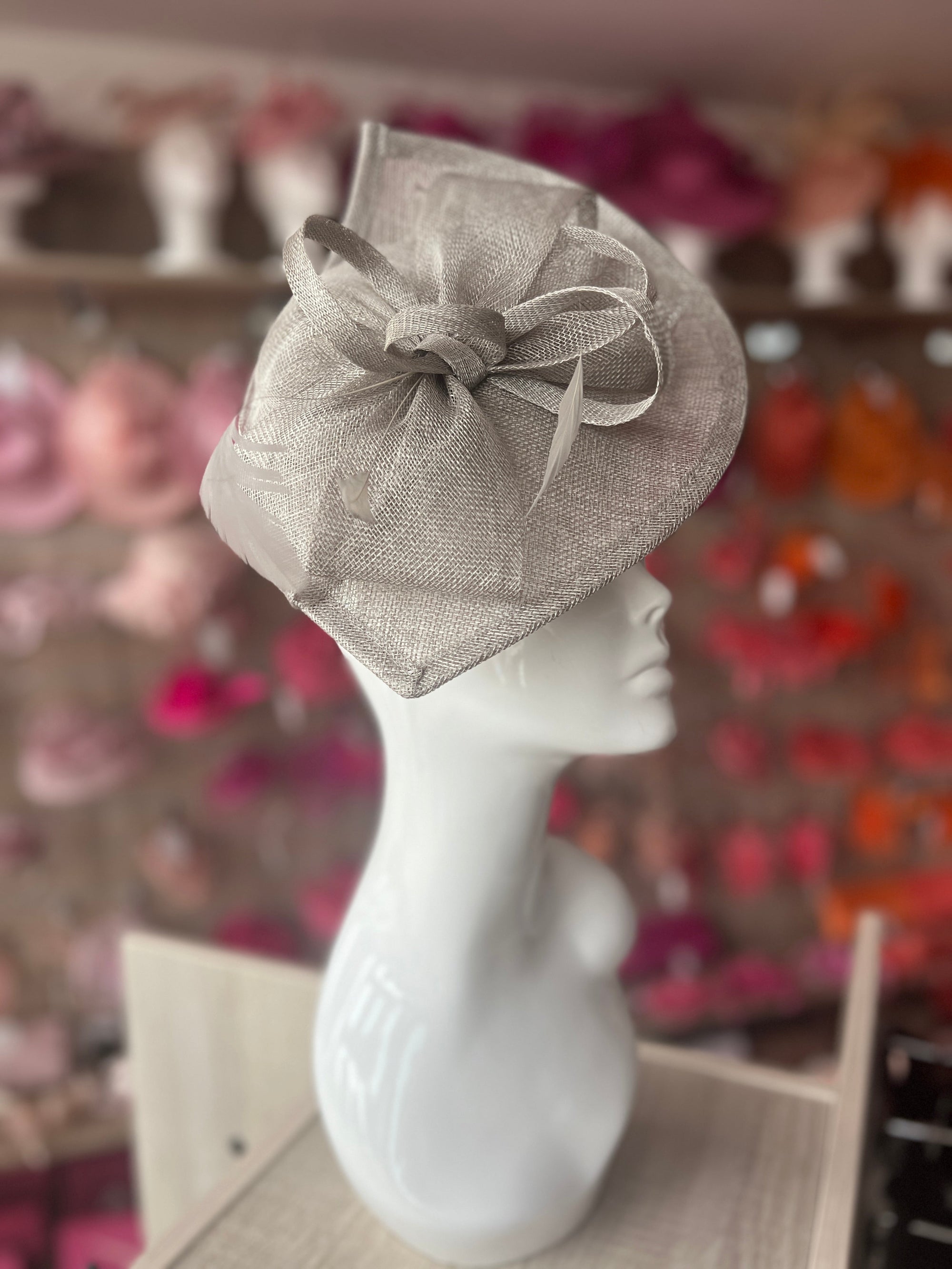 Mercury Disc Fascinator with Decorative Bow-Fascinators Direct