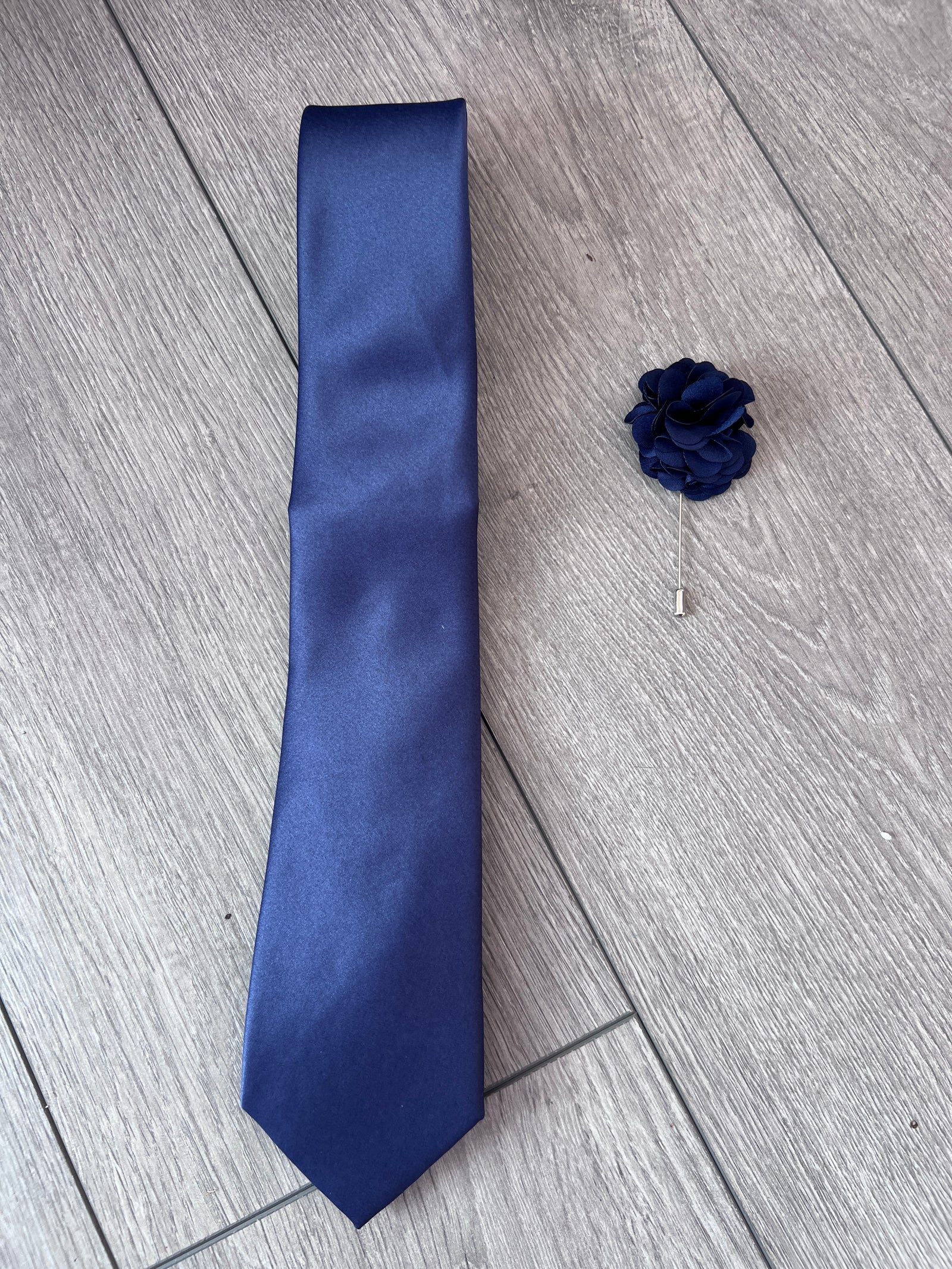 Navy Men’s Classic Tie & Pin-Fascinators Direct