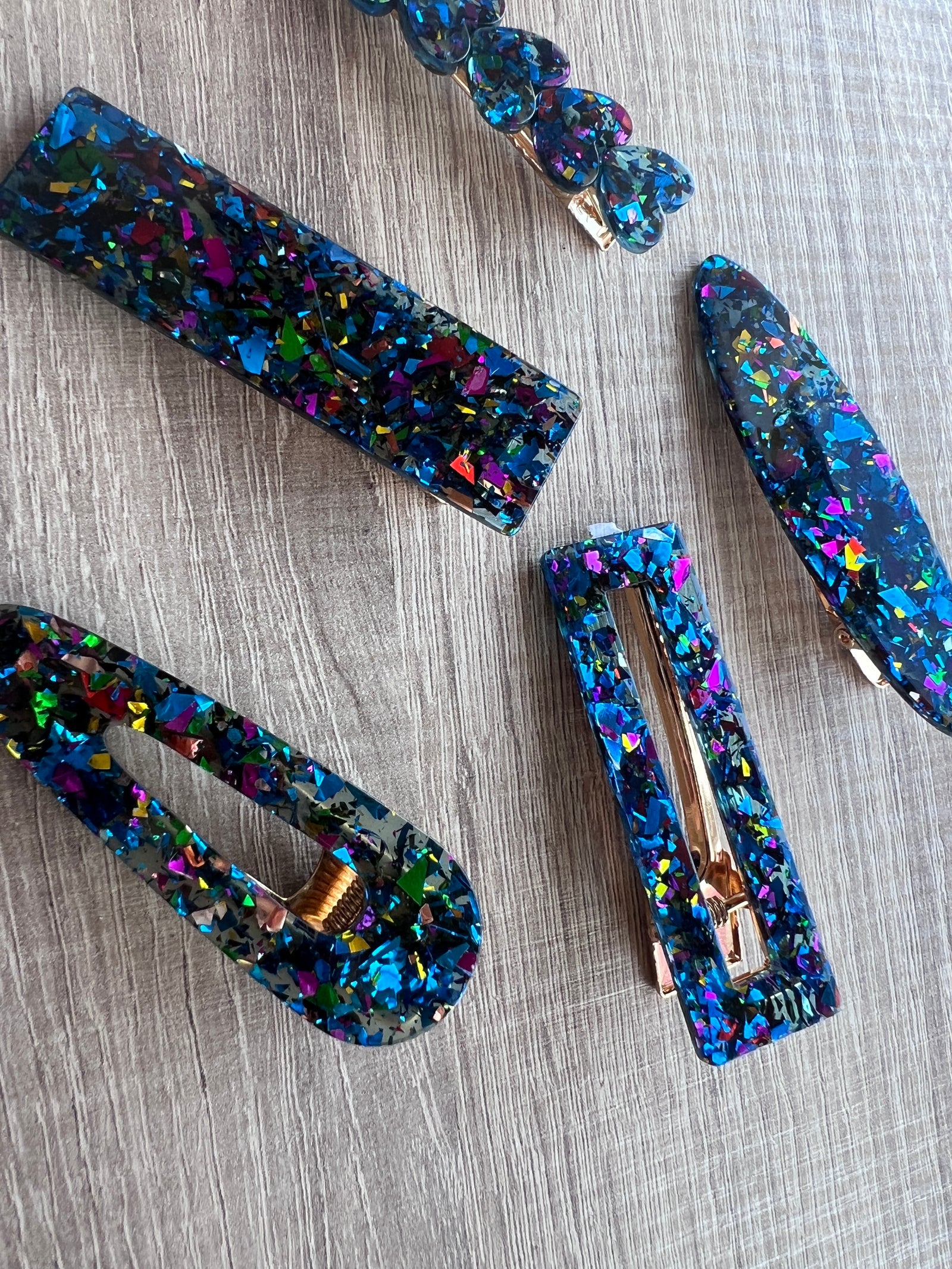 Pack Of 5 Glittery Hair Clips- Blue-Fascinators Direct