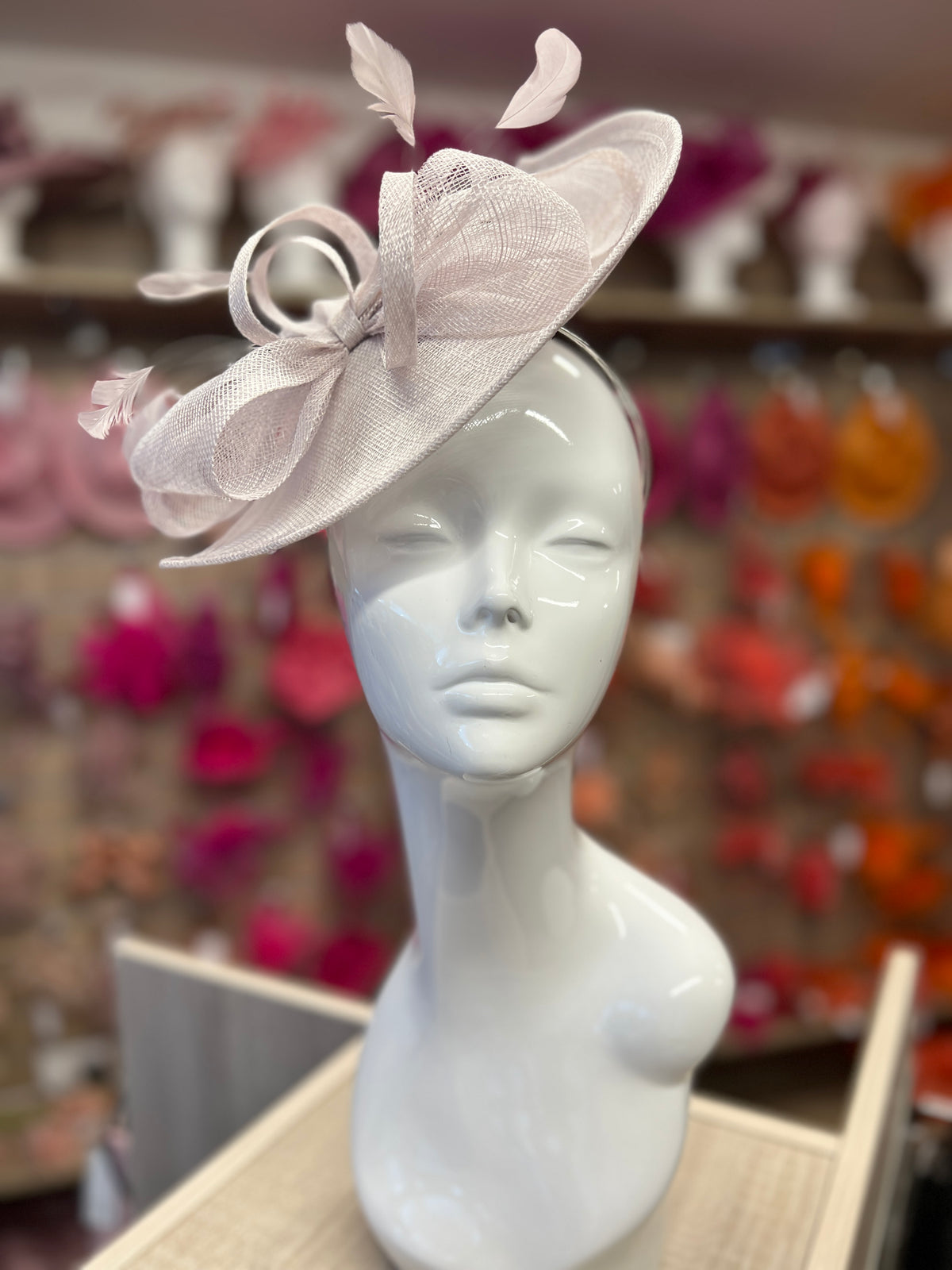 Quartz Disc Fascinator with Decorative Bow-Fascinators Direct