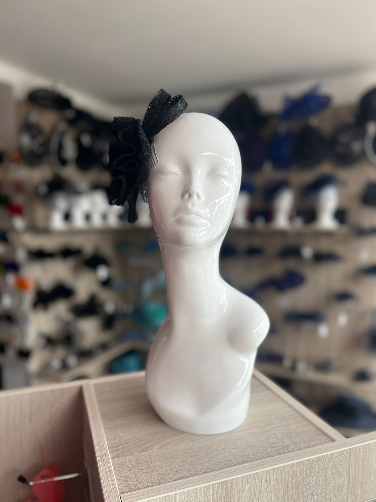 Ruched Sinamay Flower &amp; Leaf Black Comb Fascinator-Fascinators Direct